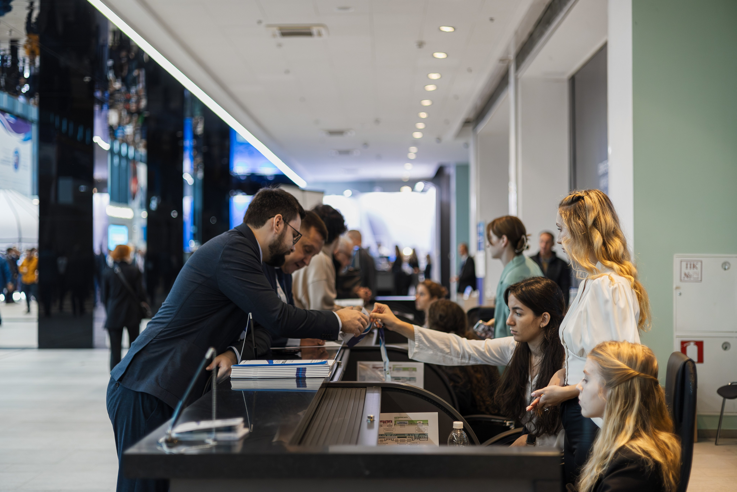 Фотосъемка ПМГФ 2025 в СПб | Репортаж для энергетической отрасли