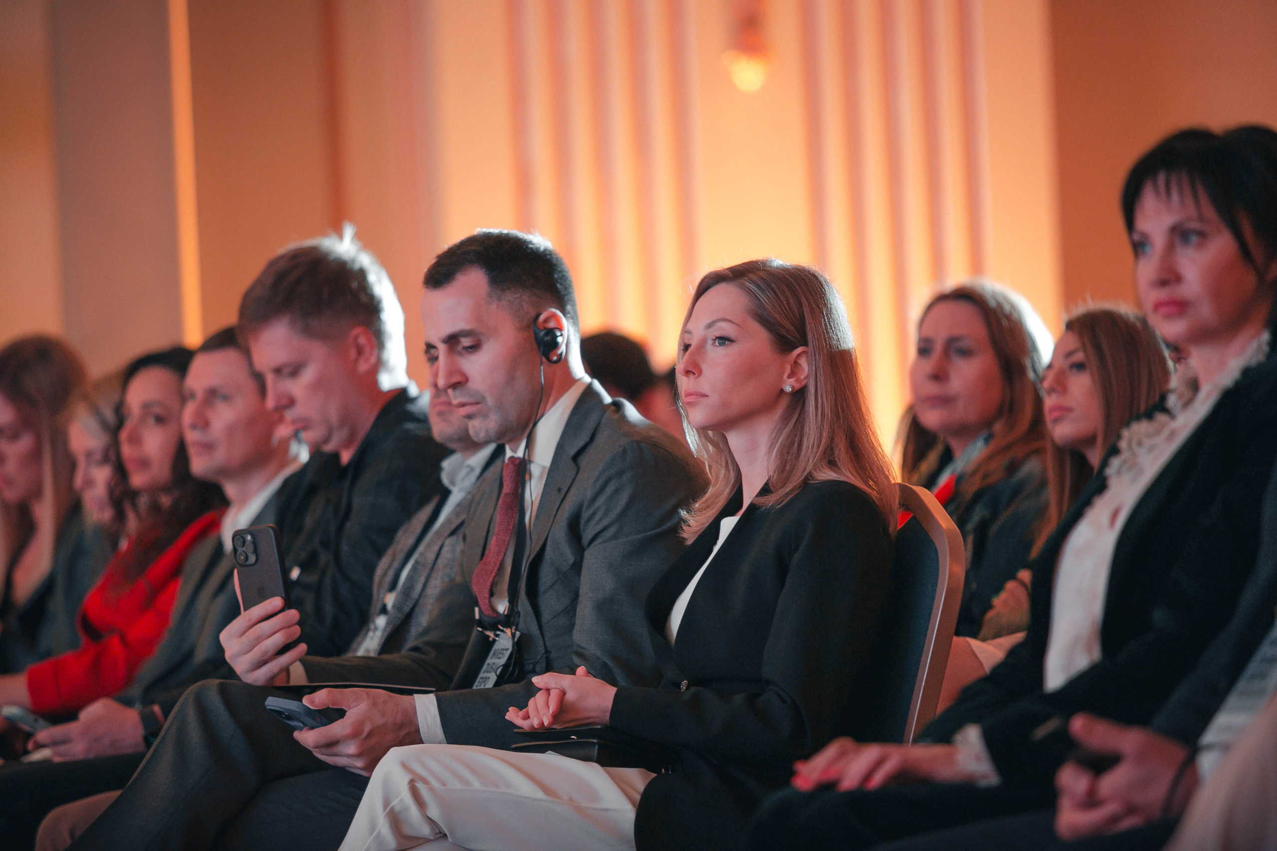 INVEST DUBAI EXPO MOSCOW'23. Репортажный фотограф Андрей Герасимов