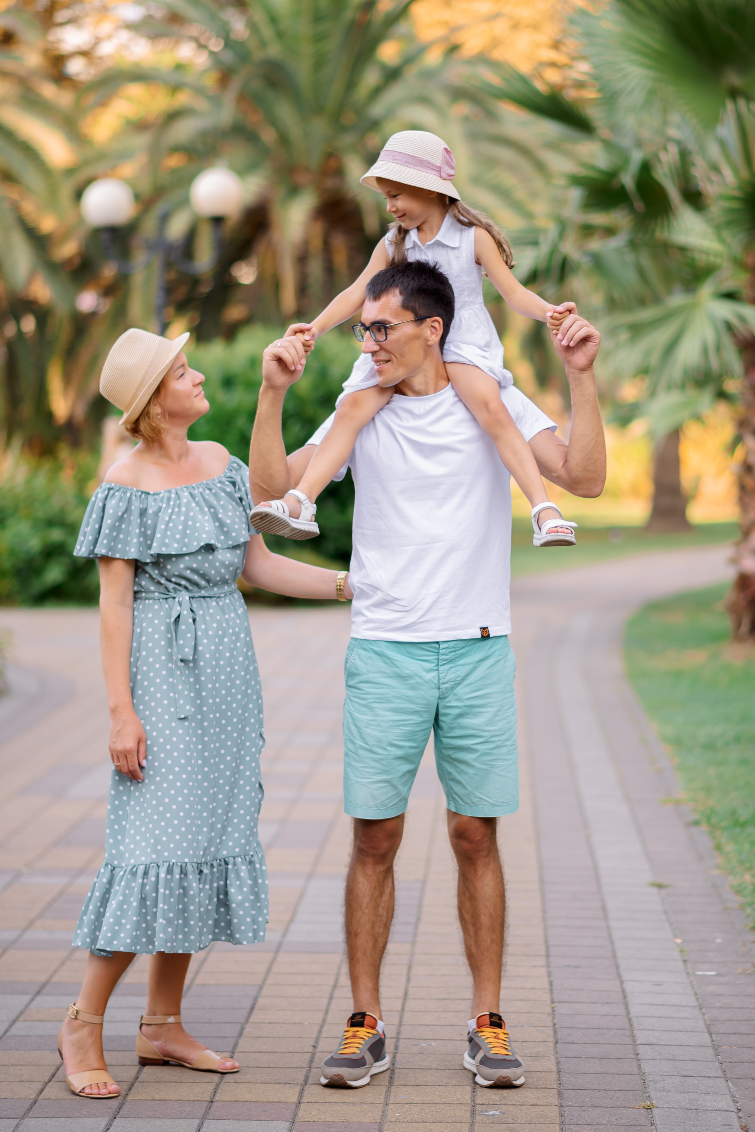 Семейные. Семейный и женский фотограф Лоо Краснодар Сочи Энем Татьяна Трибурт