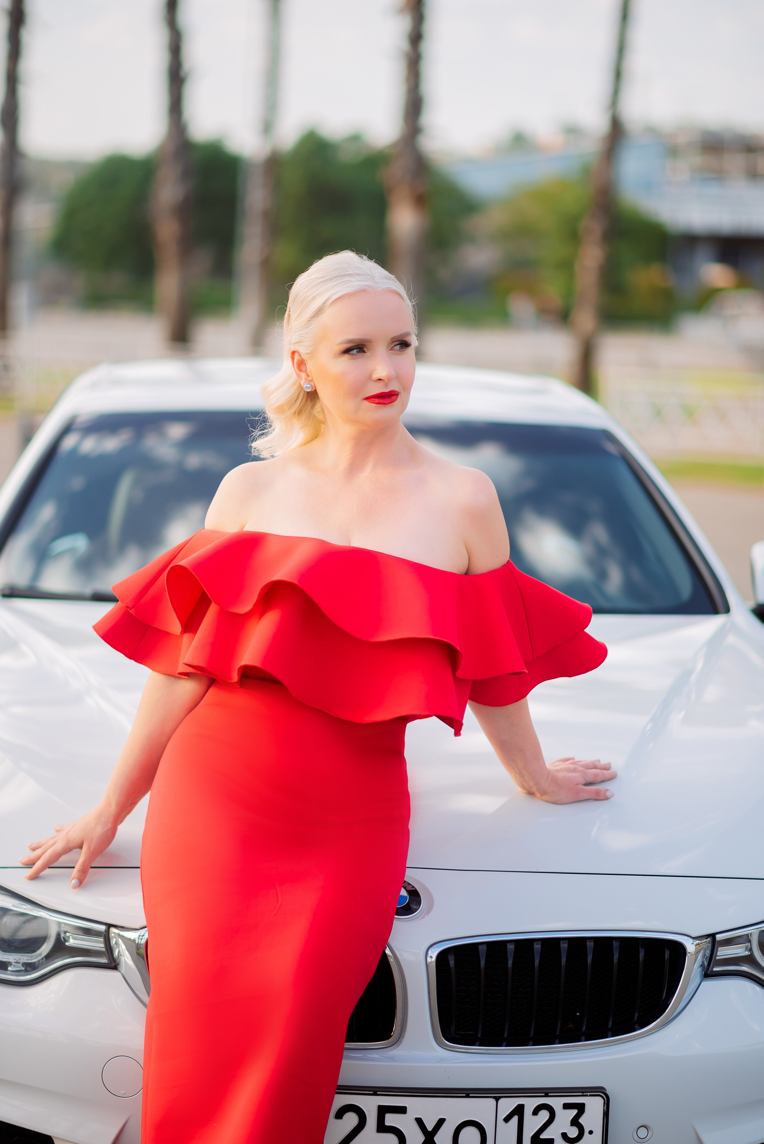 Фотосет с BMW. Семейный и женский фотограф Лоо Краснодар Сочи Энем Татьяна Трибурт