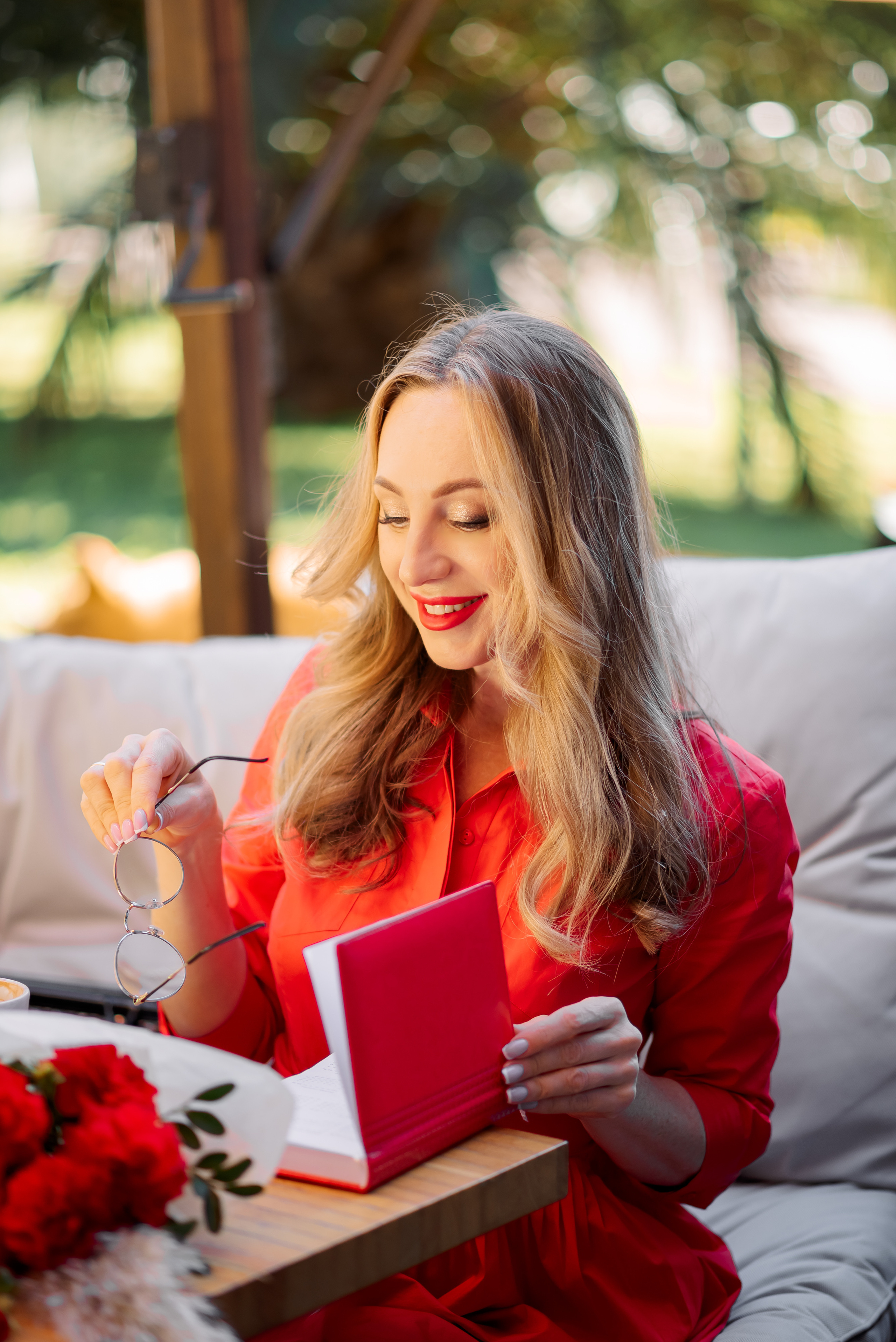 Съемка в кафе. Семейный и женский фотограф Лоо Краснодар Сочи Энем Татьяна Трибурт