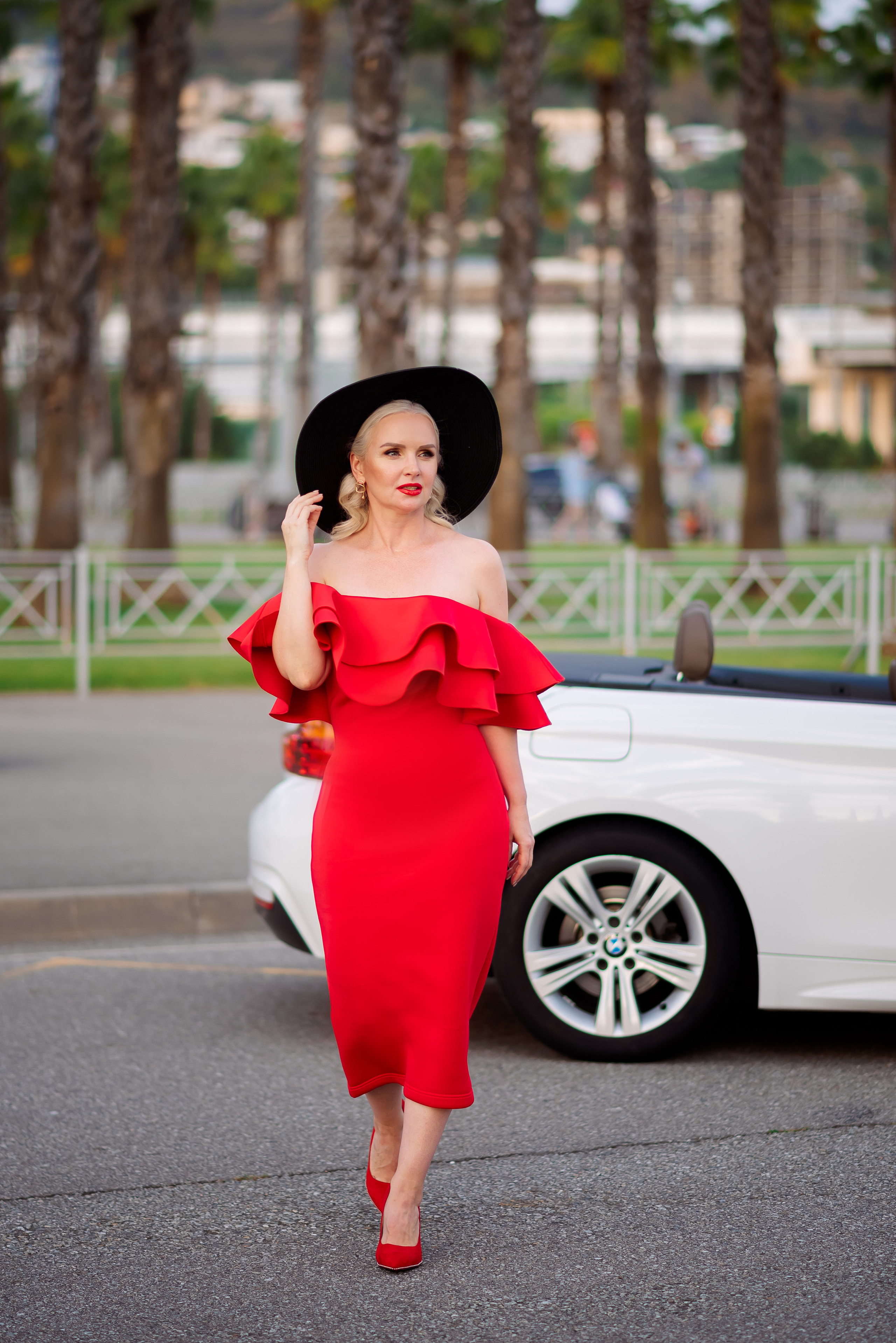 Фотосет с BMW. Семейный и женский фотограф Лоо Краснодар Сочи Энем Татьяна Трибурт