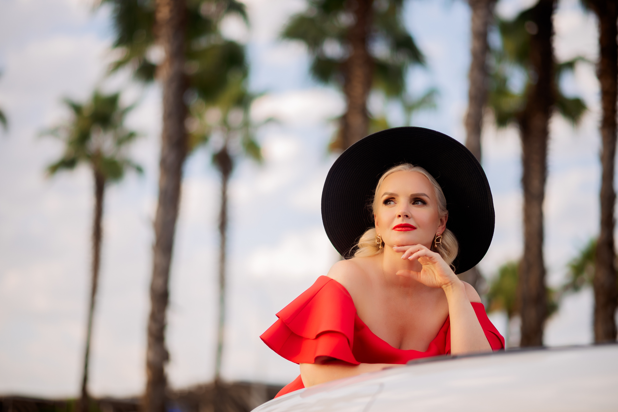 Фотосет с BMW. Семейный и женский фотограф Лоо Краснодар Сочи Энем Татьяна Трибурт