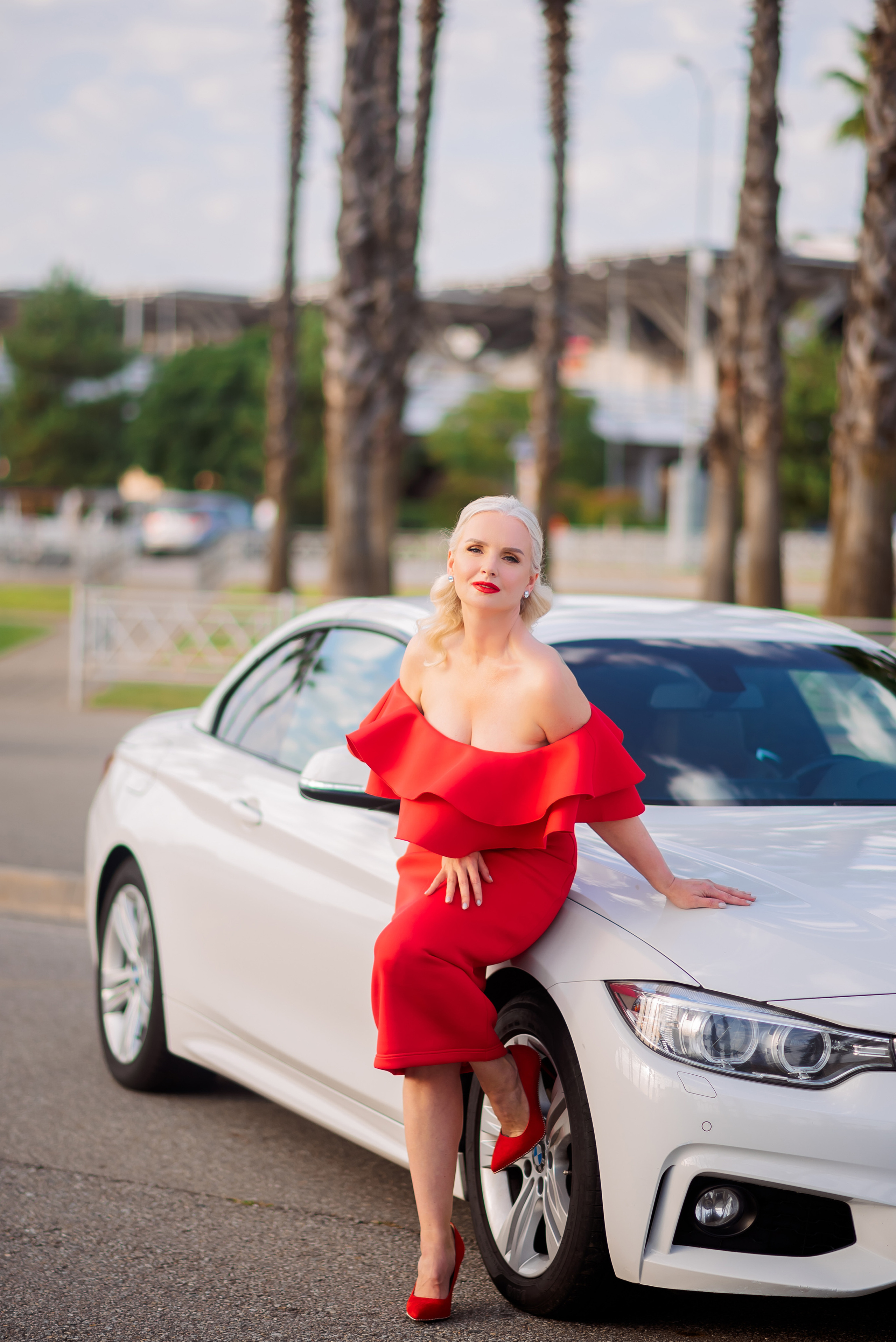 Фотосет с BMW. Семейный и женский фотограф Лоо Краснодар Сочи Энем Татьяна Трибурт