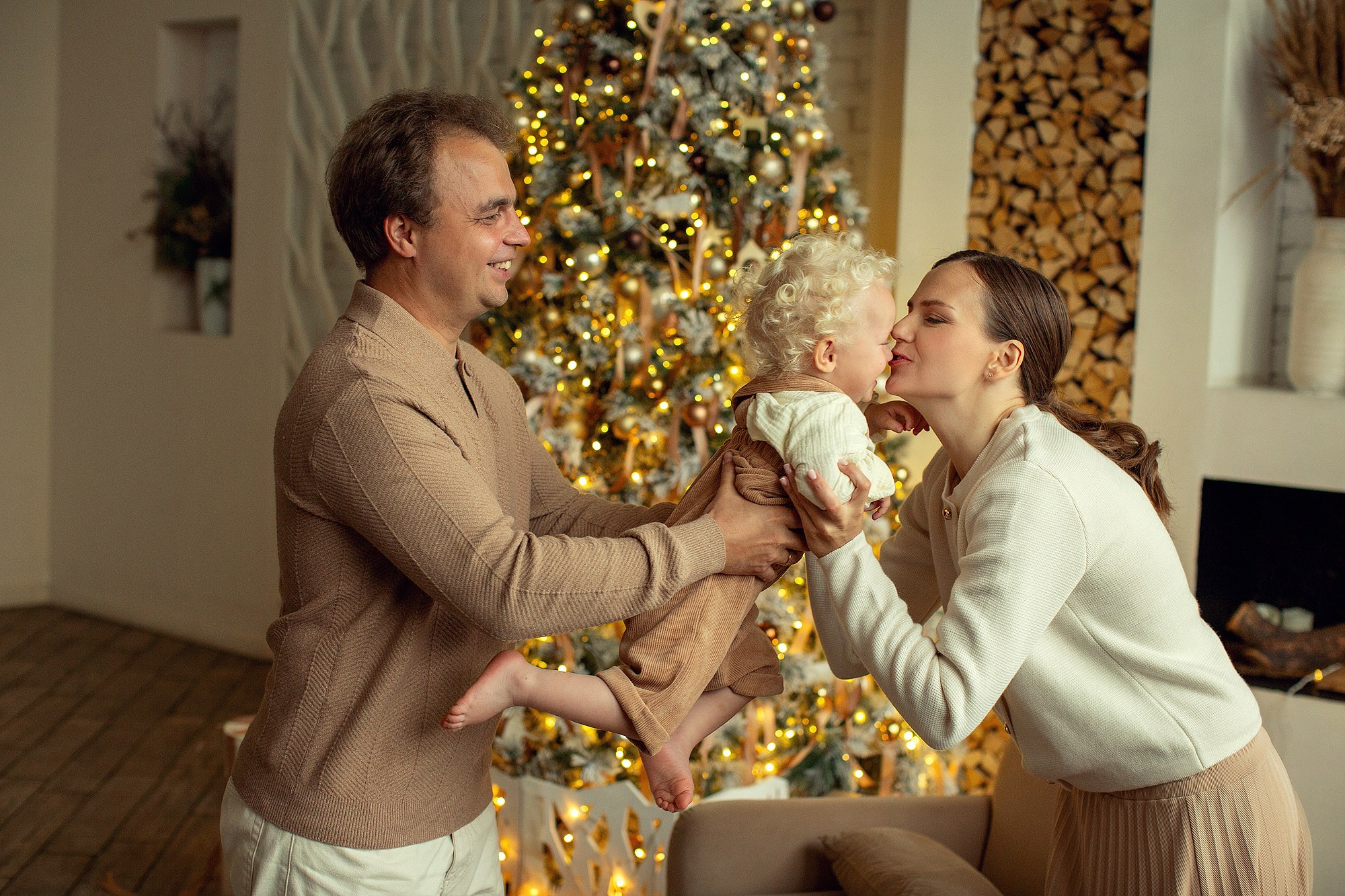 Живые семейные кадры в студии. Это возможно?. Tatyana Nadezhdina Family photographer