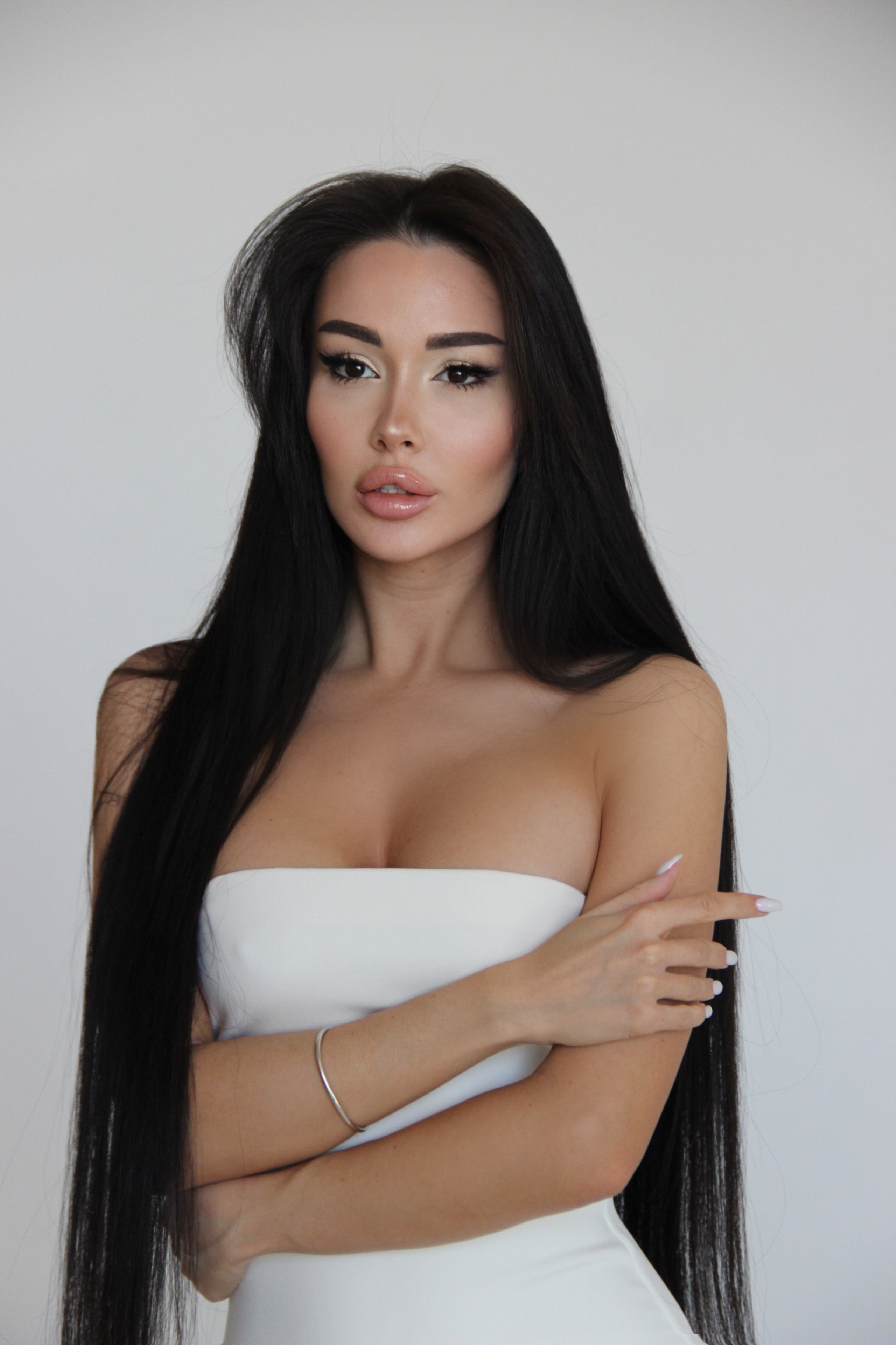 Мария. Фотосъемка для маркетплейс в Краснодаре