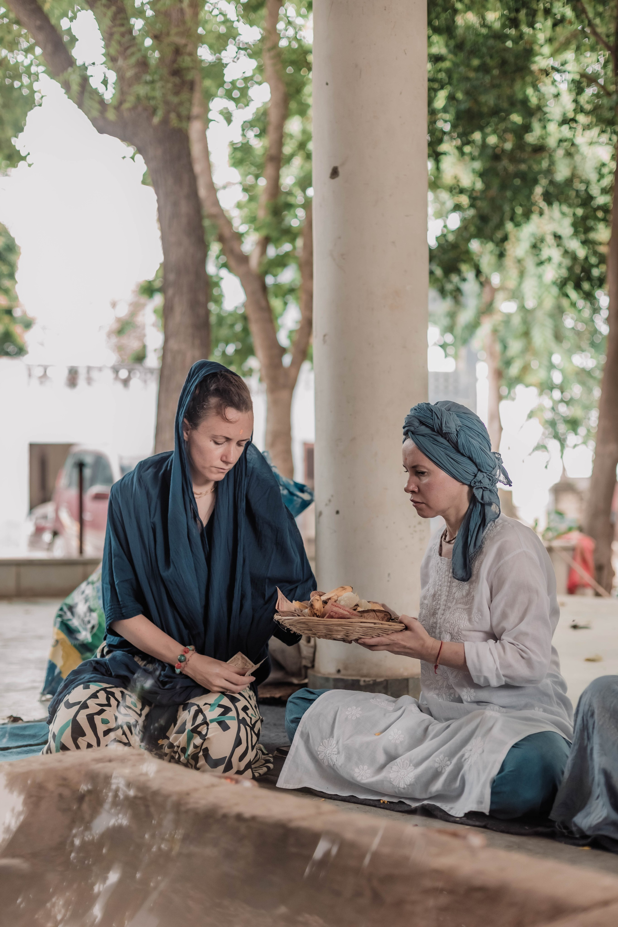 Pitri Paksha yagyas & poojas Devraha Baba ji ashram. Mariam Bagdasaryan