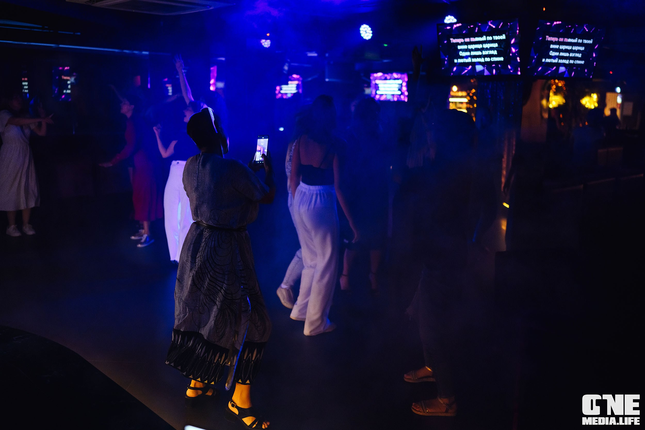 Фоторепортаж из караоке-клуба Эйфория. One Media Life: фоторепортажи, фотоотчеты с мероприятий и заведений