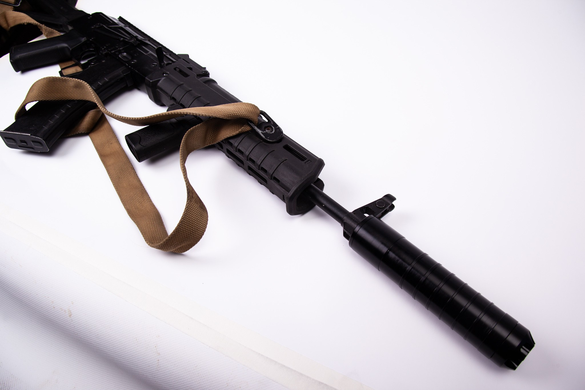 Страйкбольные необычные пустотелые глушители. Страйкбольная мастерская Бигич Воркшоп