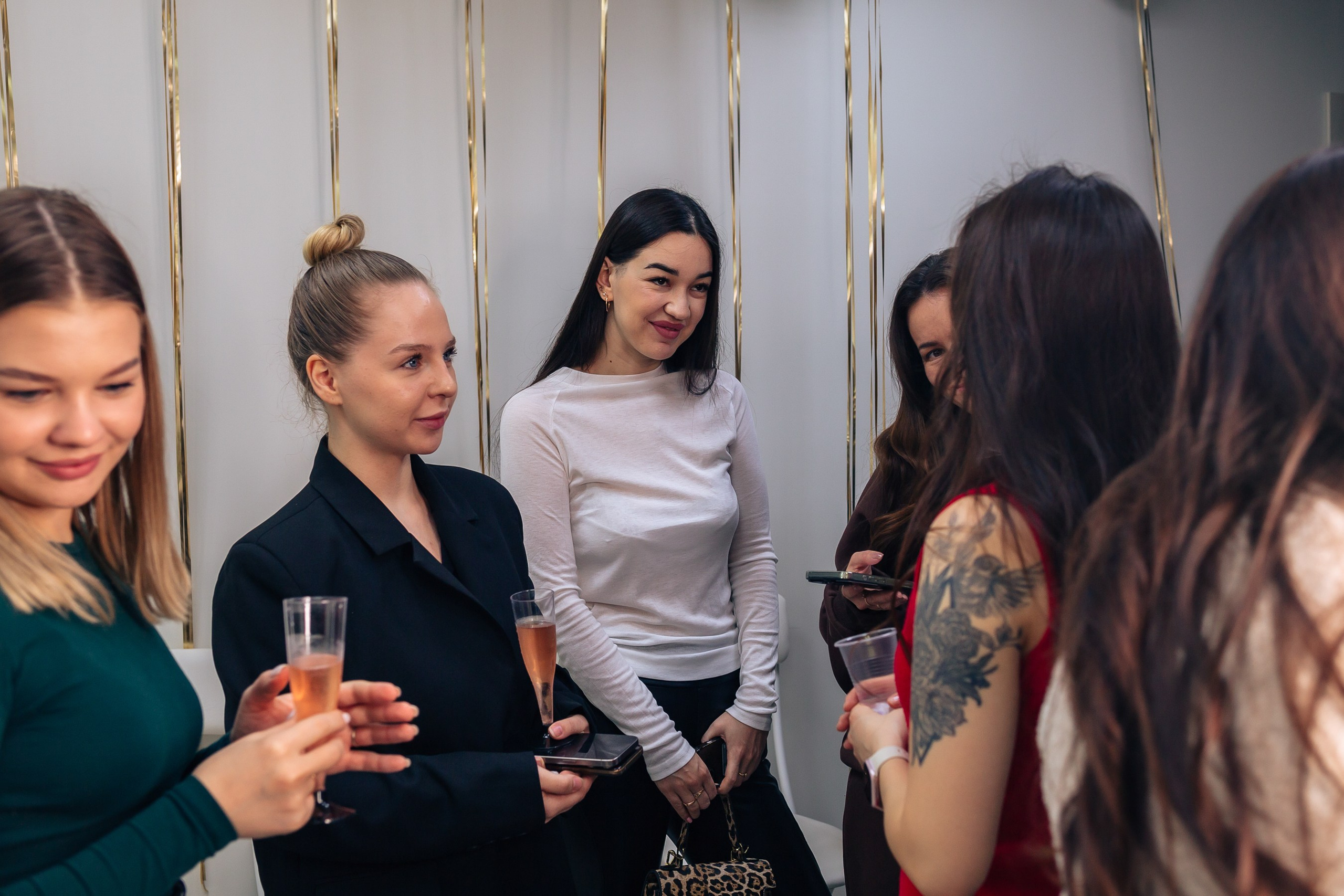 Фотограф на открытие ресторанов и кафе в Сочи — Коммерческий репортаж. Фотограф Сочи Адлер. Солькаева Анастасия