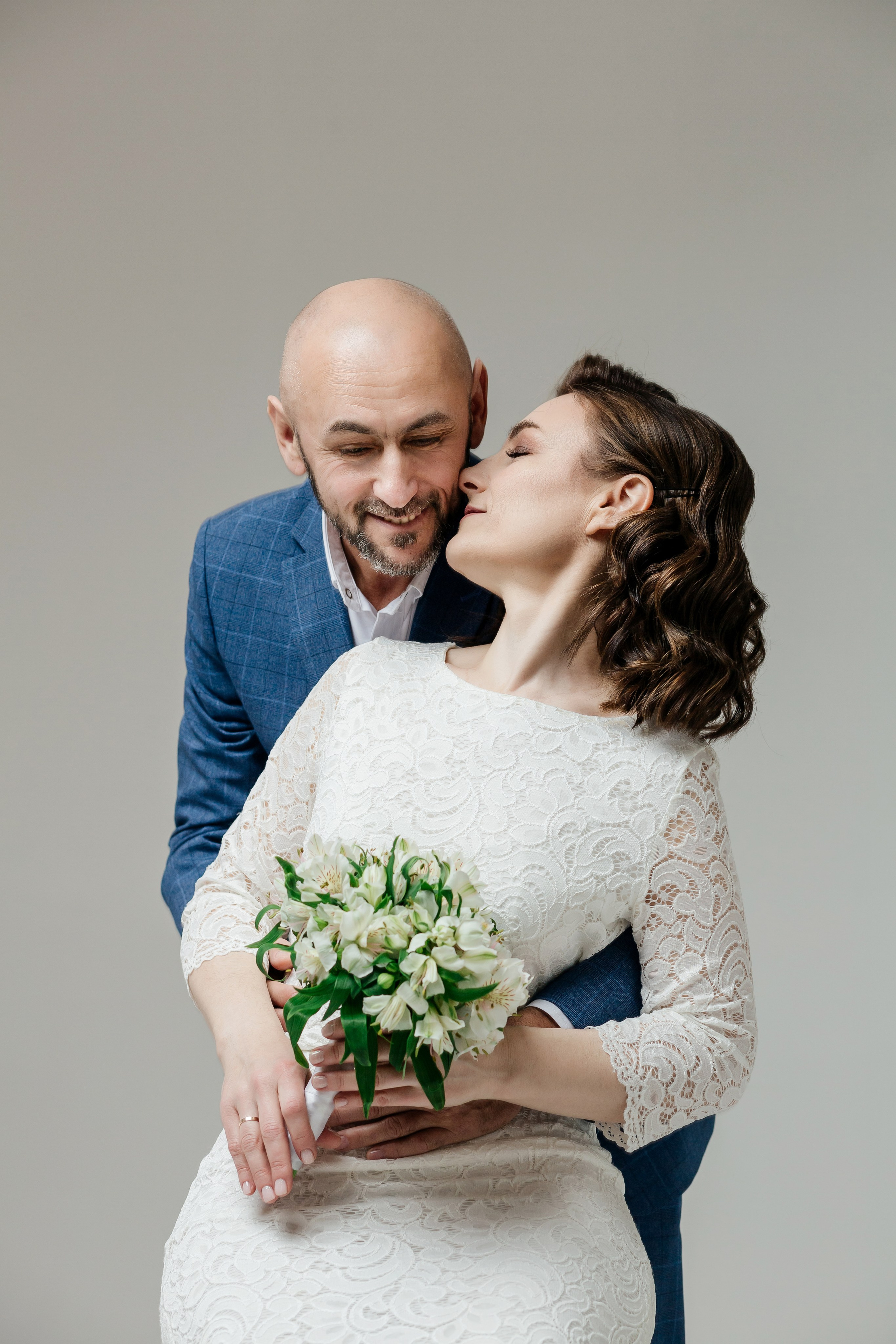 Свадебная фотосессия Елены и Константина 18.10.2024. Женский фотограф в Оренбурге Ирина Заводчикова