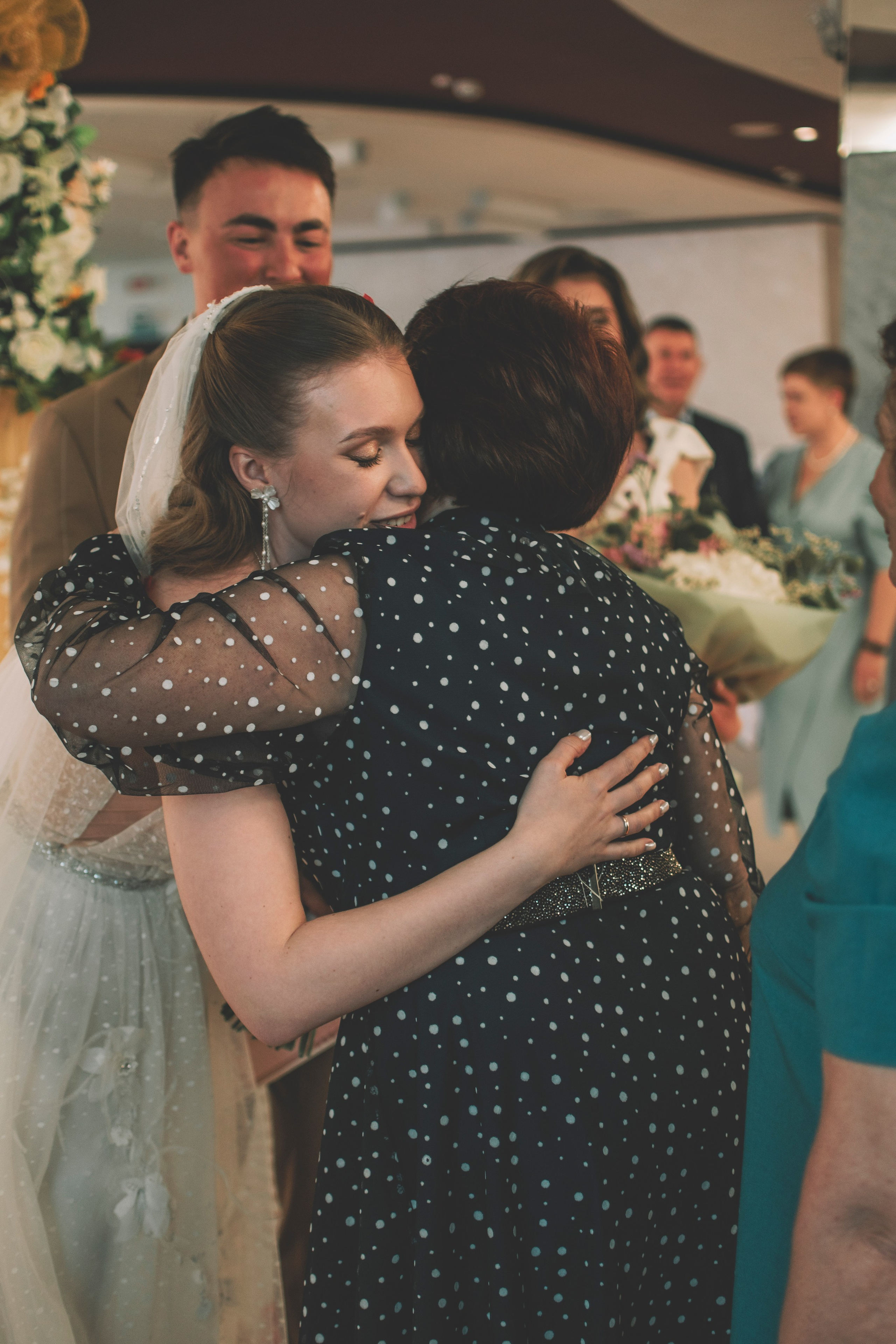 Альберт и Анастасия (Студийная фотосессия, роспись в ДК Нефтяник + фотосессия с гостями). Семейный и свадебный фотограф Губкинский и Ставрополь