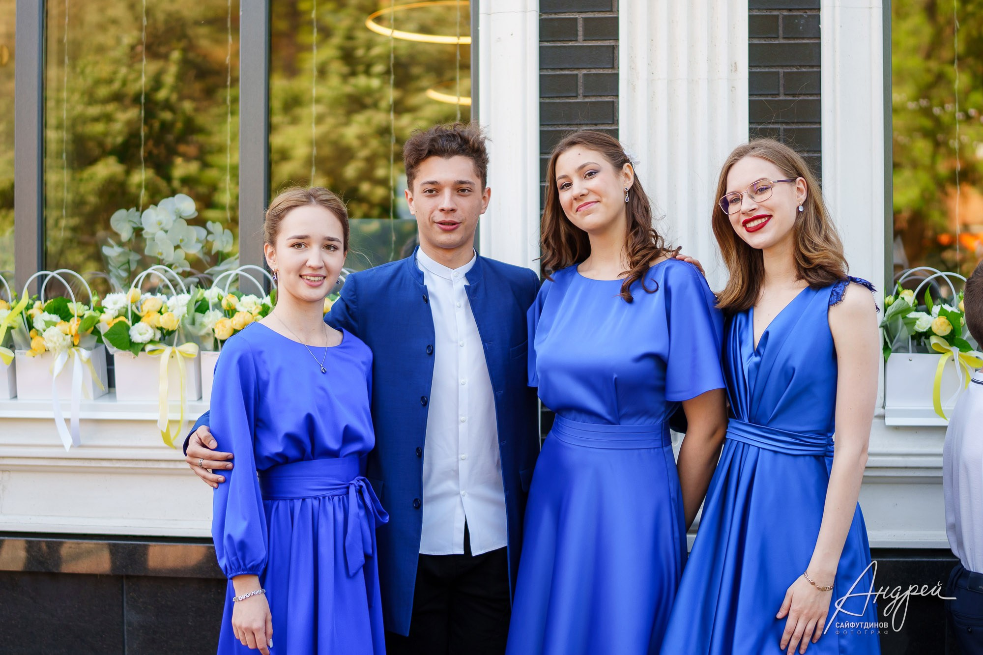 Последний звонок КЭО. Свадебный и семейный фотограф в Ростове-на-Дону. Андрей Сайфутдинов