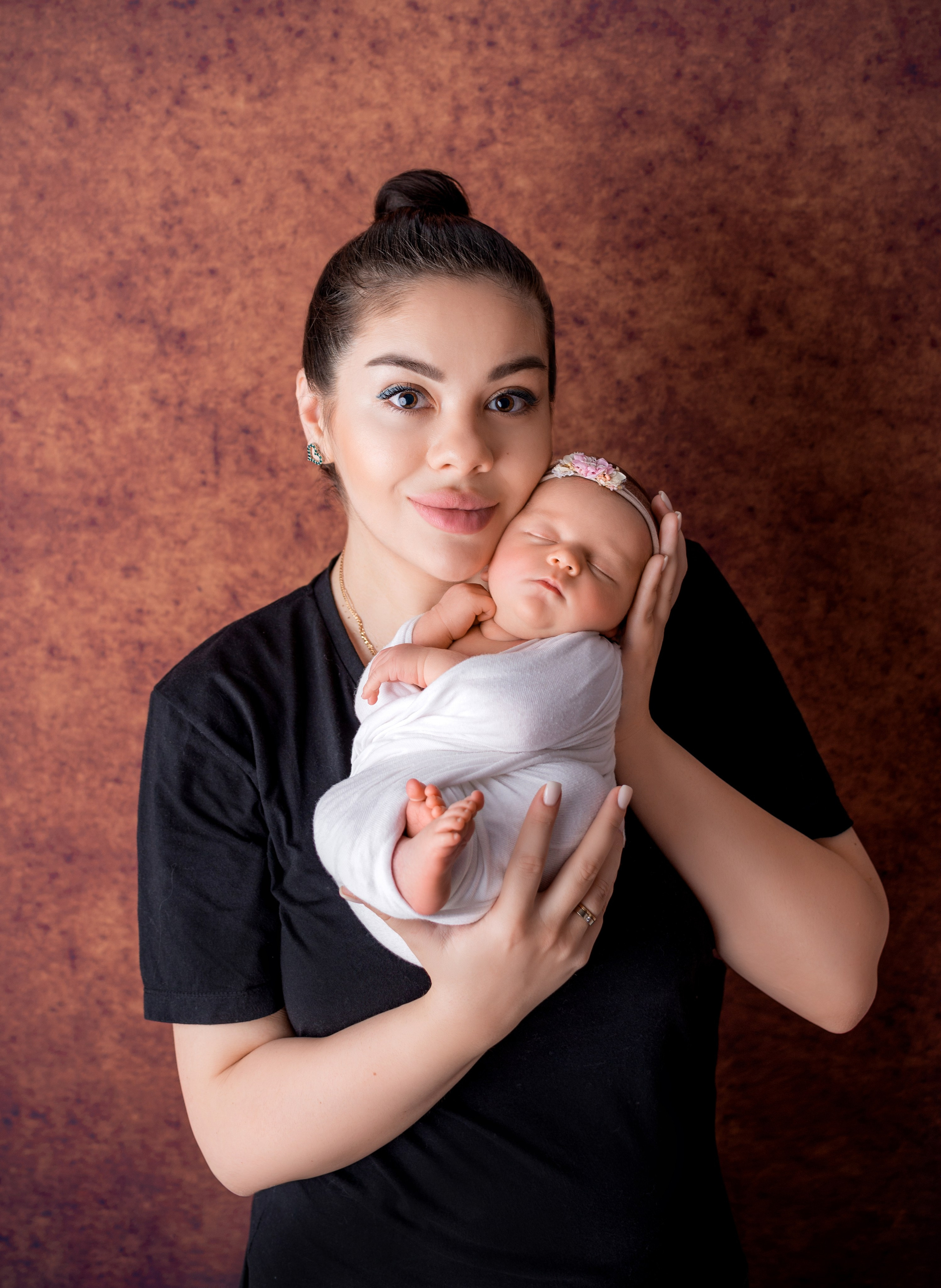 Съёмка новорожденного дома в Краснодаре Пашковка. Фотограф новорожденных Краснодар Малышенко Надежда