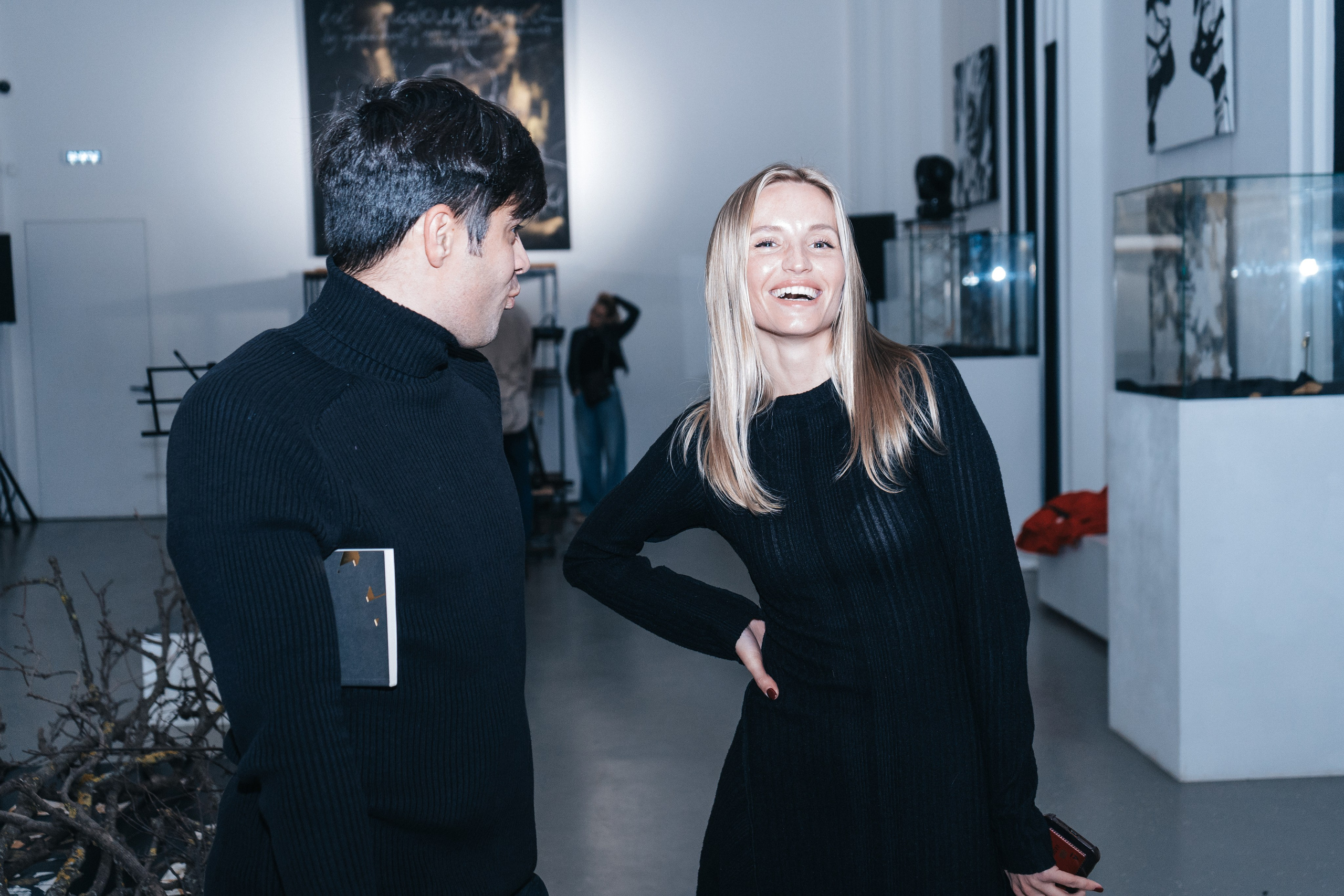 Выставка Юрия Литарова. Всё рождается. Всё продолжается. Портретный фотограф Нижний Новгород