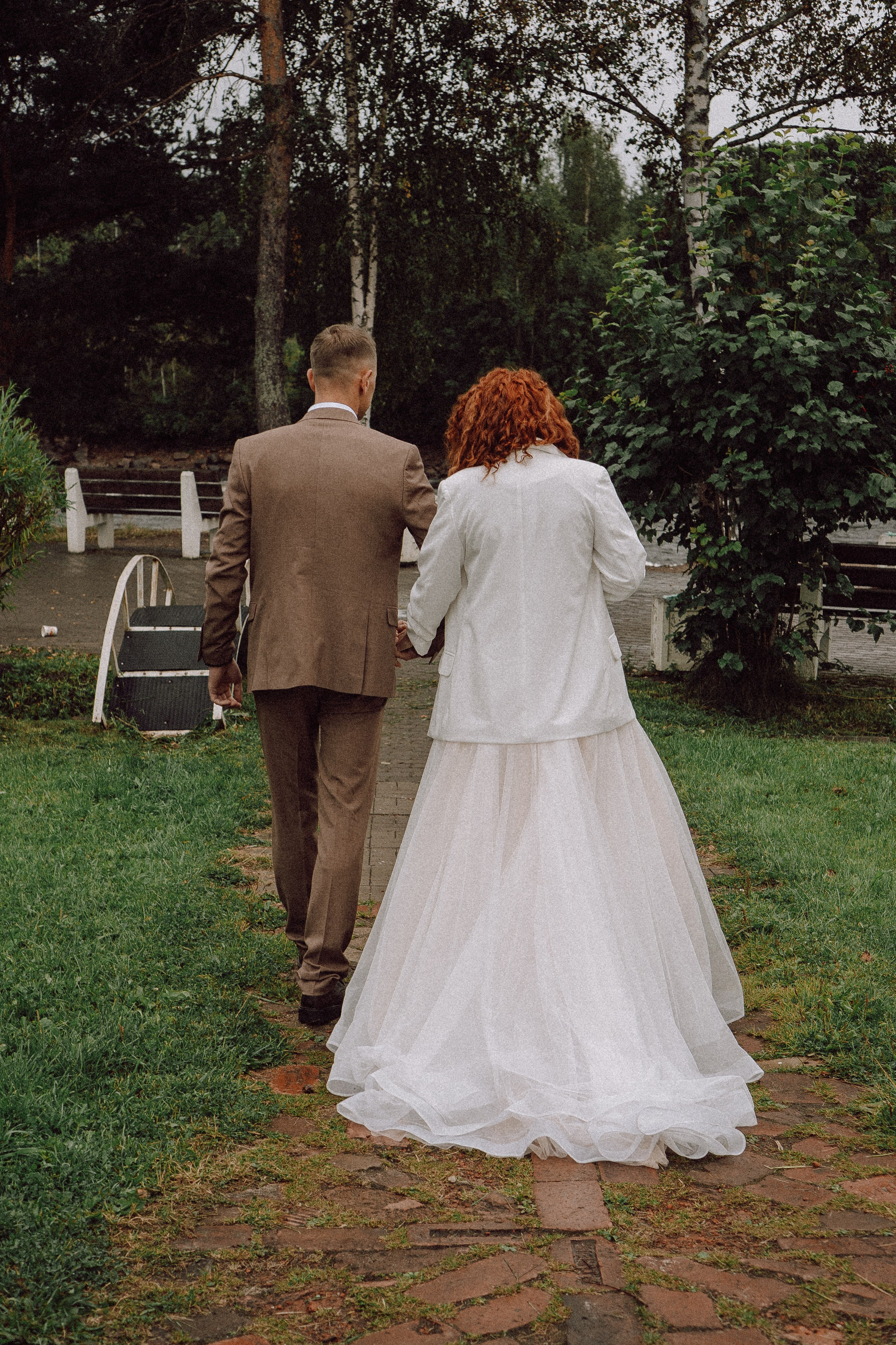 СВАДЕБНАЯ ФОТОСЕССИИЯ ПАРЫ В ГОРОДЕ ПРИОЗЕРСК В СОСНОВОМ ЛЕСУ И С ПИКАПОМ. Профессиональный фотограф, Санкт-Петербург — Виктория Богомолова