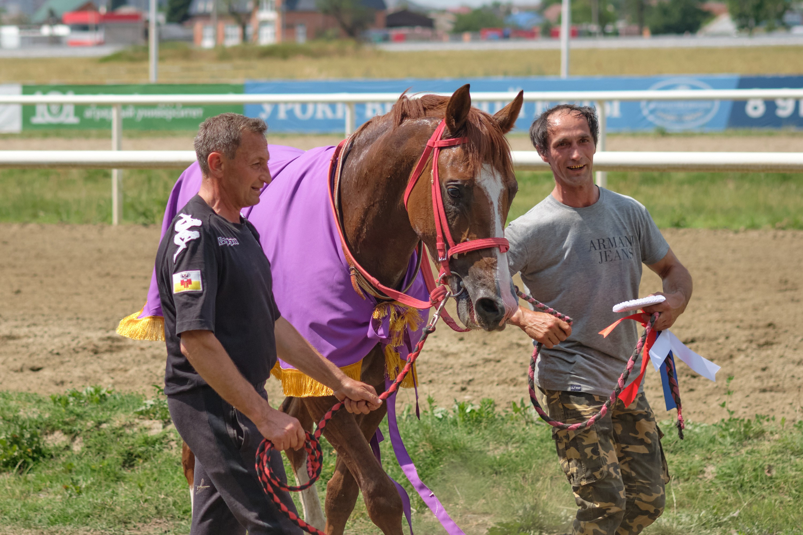 Скачки. Предметный фотограф в Краснодаре