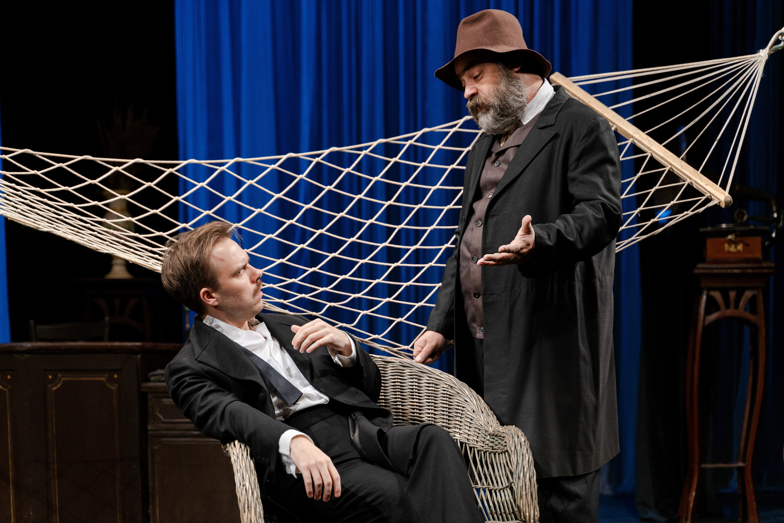 Волки и овцы | Мастерская Петра Фоменко. Фотограф репортаж портреты