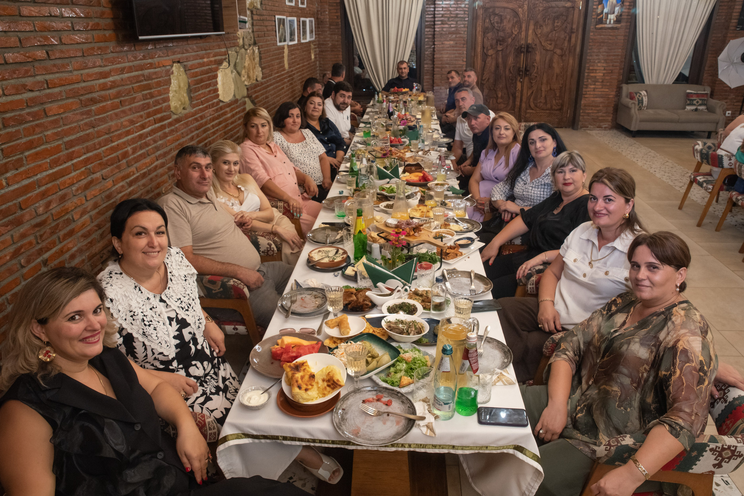 Встреча выпускников в Сенакилеби. Портретный фотограф Денис Милютин
