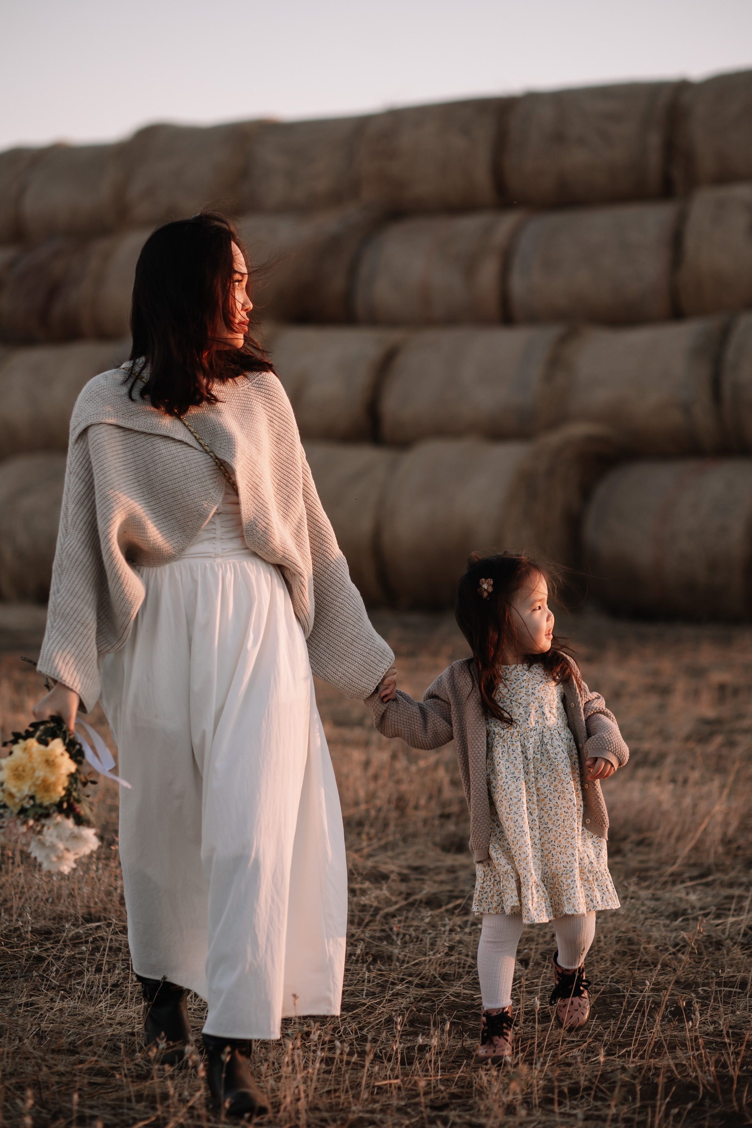 Фотосессия мама с дочей. Свадебный и семейный фотограф в Элисте Лиджик Сарлов
