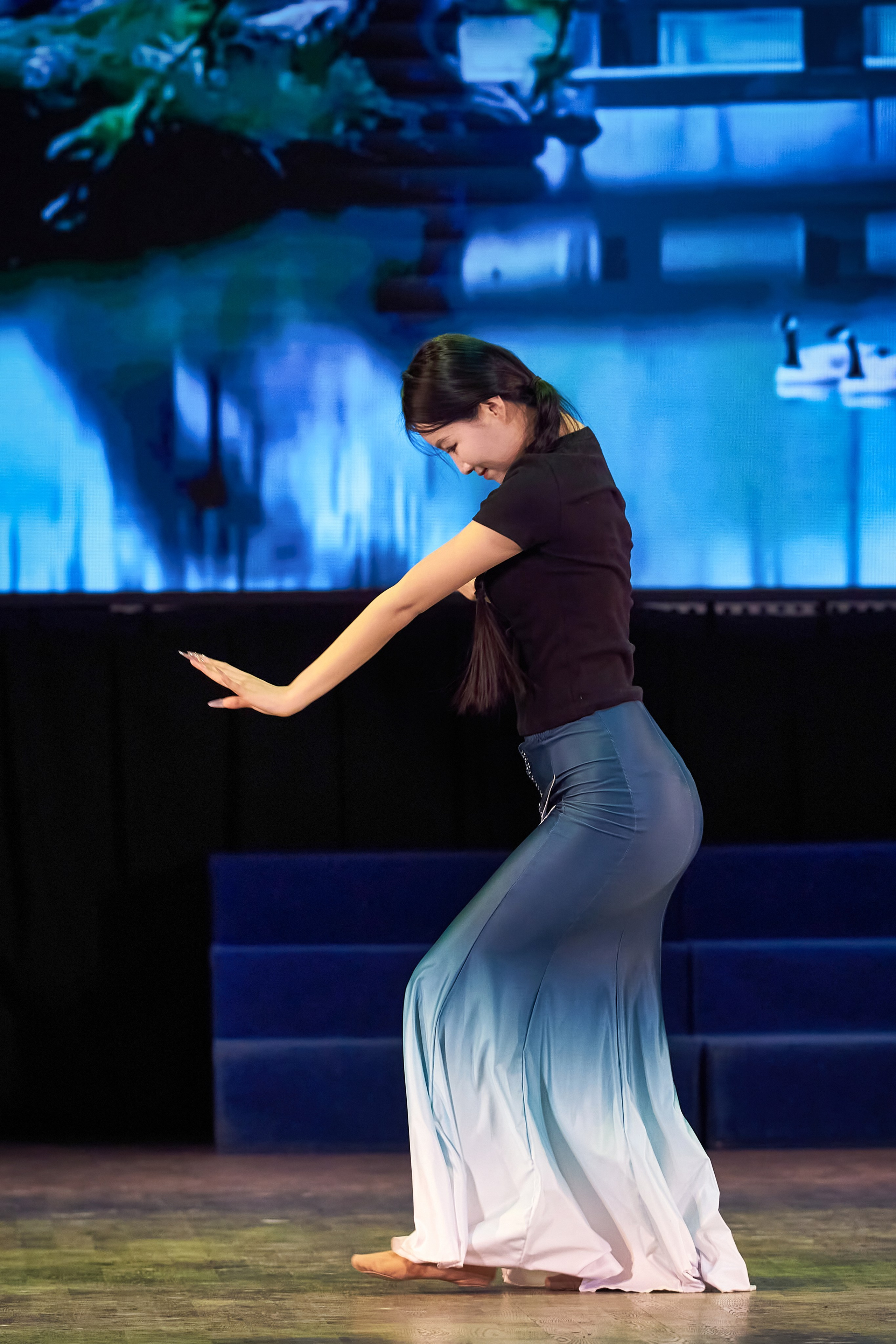 Лю Вэй. Китай. Танец встречи с весной