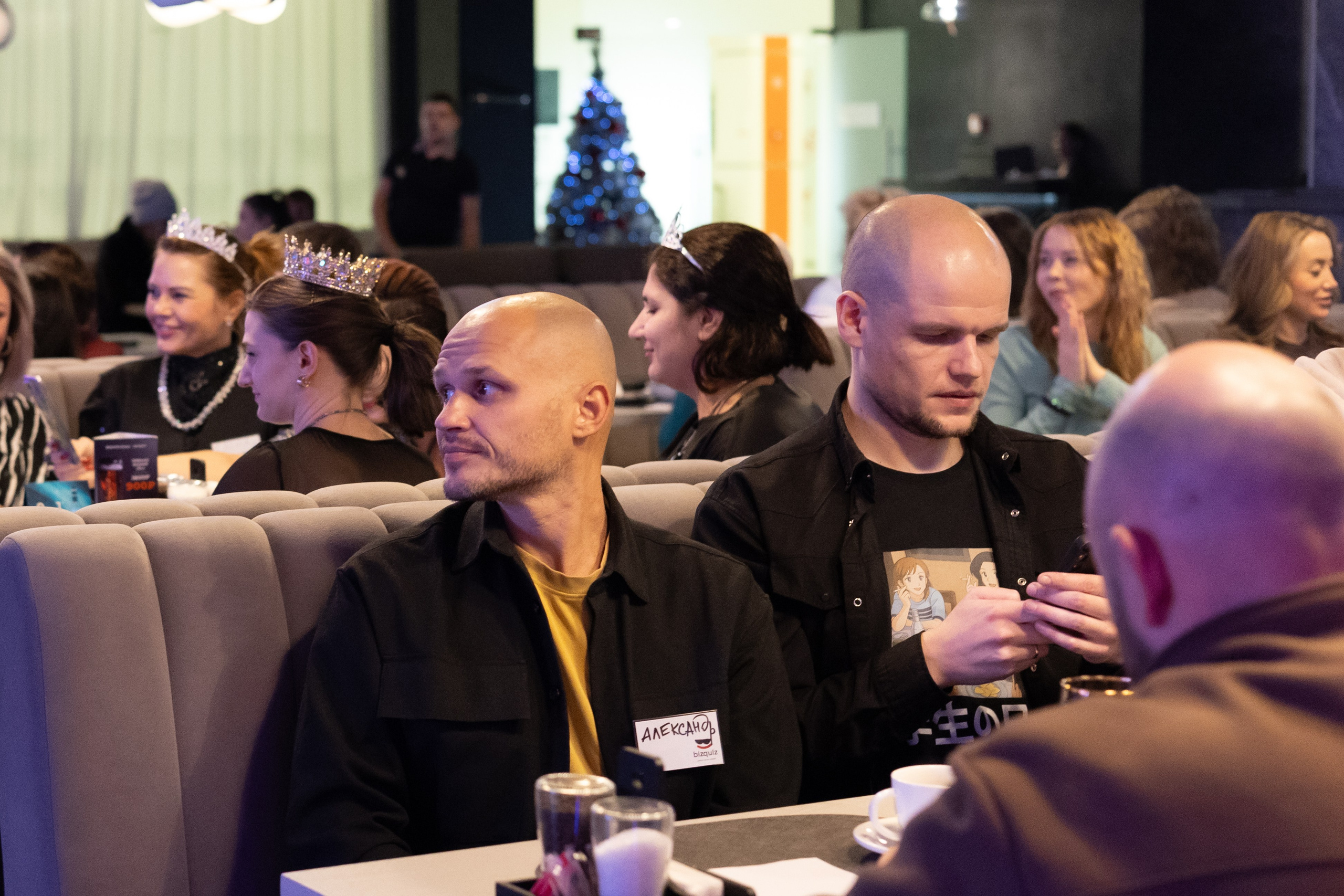 13ая BIZ QUIZ: деловая игра | Красноярск. Фотограф Красноярск съемки лавстори, фотосессия в студии, портретная съемка, творческие фотосессии