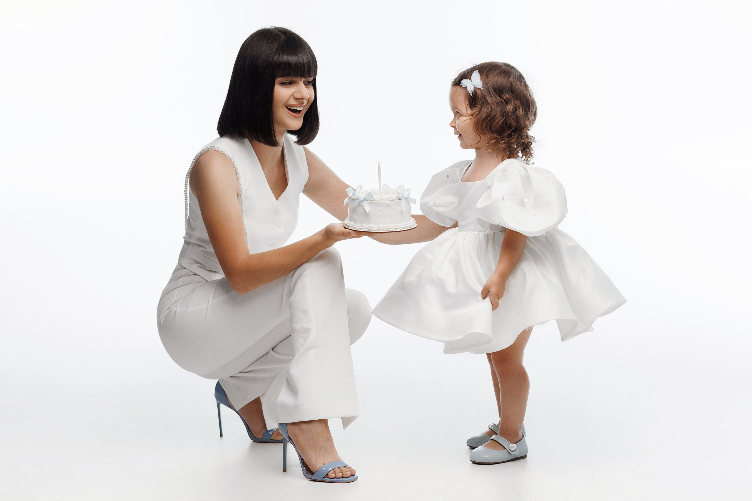 Семейная фотосессия в студии. Свадебный и семейный фотограф в Сочи Денис Вялов