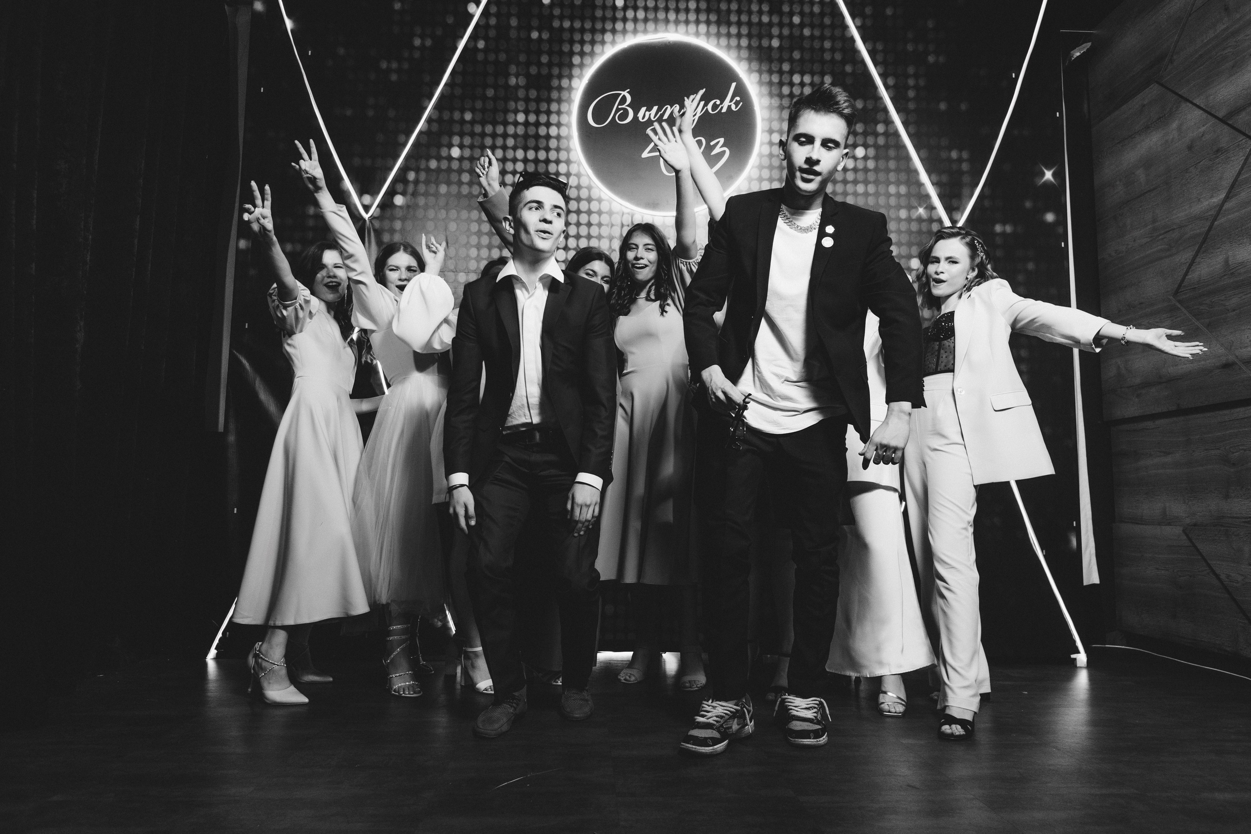 2023 ШКОЛА136. Свадебный и Репортажный фотограф Нижний Новгород Москва Ежов Иван