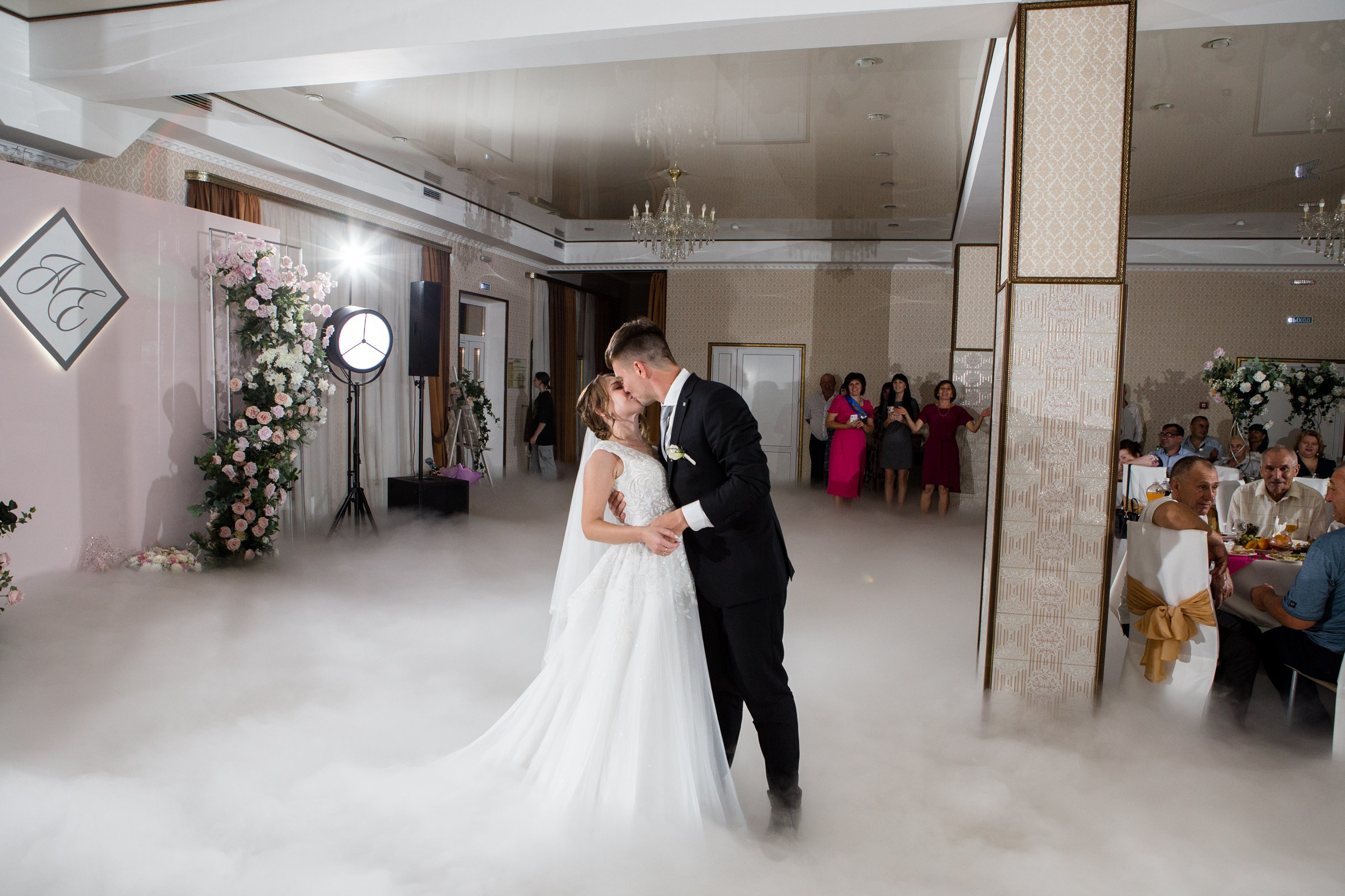 Свадебные Фотографии. Свадебный Фотограф в Краснодаре и всему Краснодарскому Краю