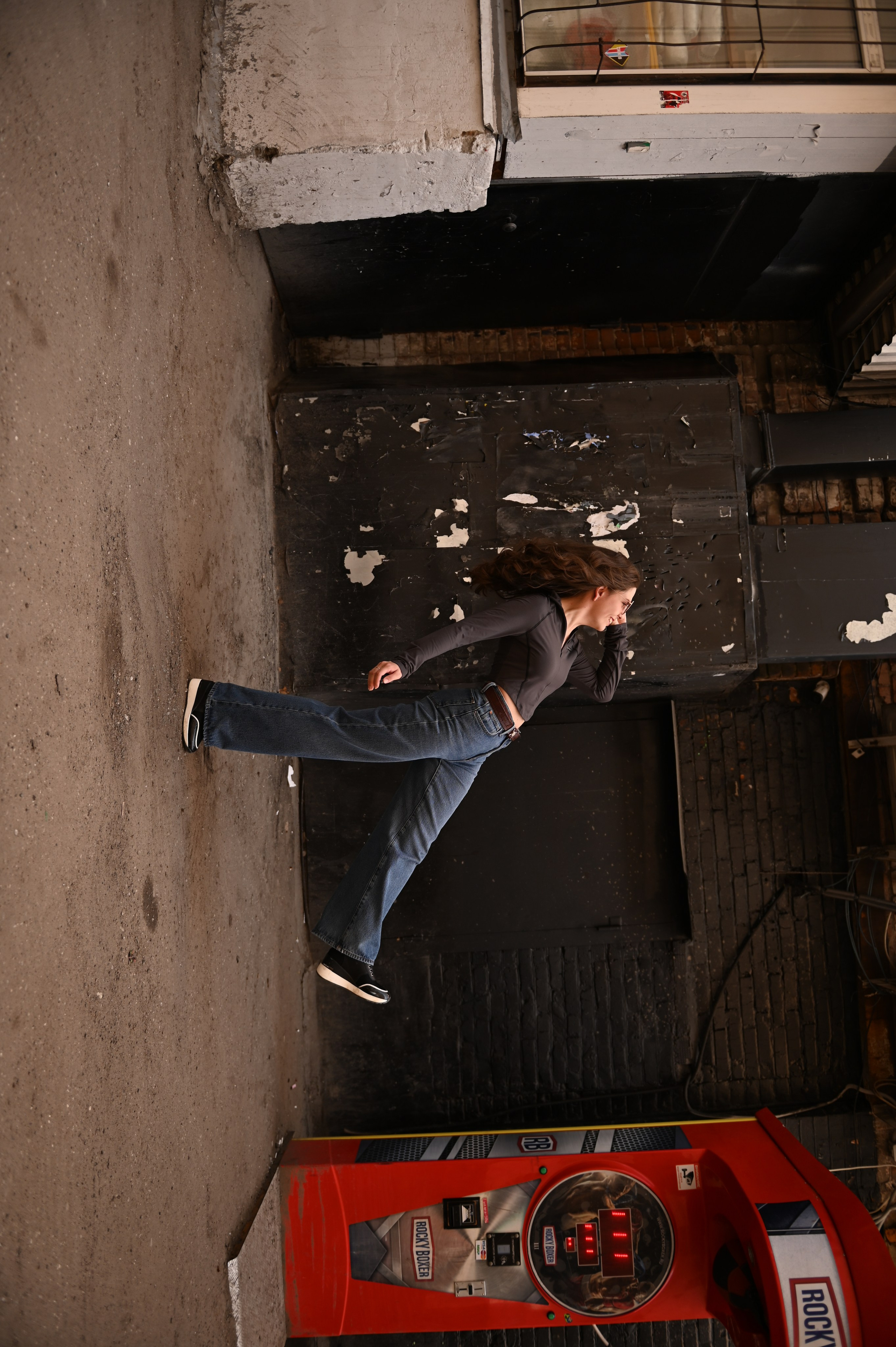 Индивидуальная прогулочная в городе. Свадебный, семейный, детский, контент фотограф в Омске Максим Ильин