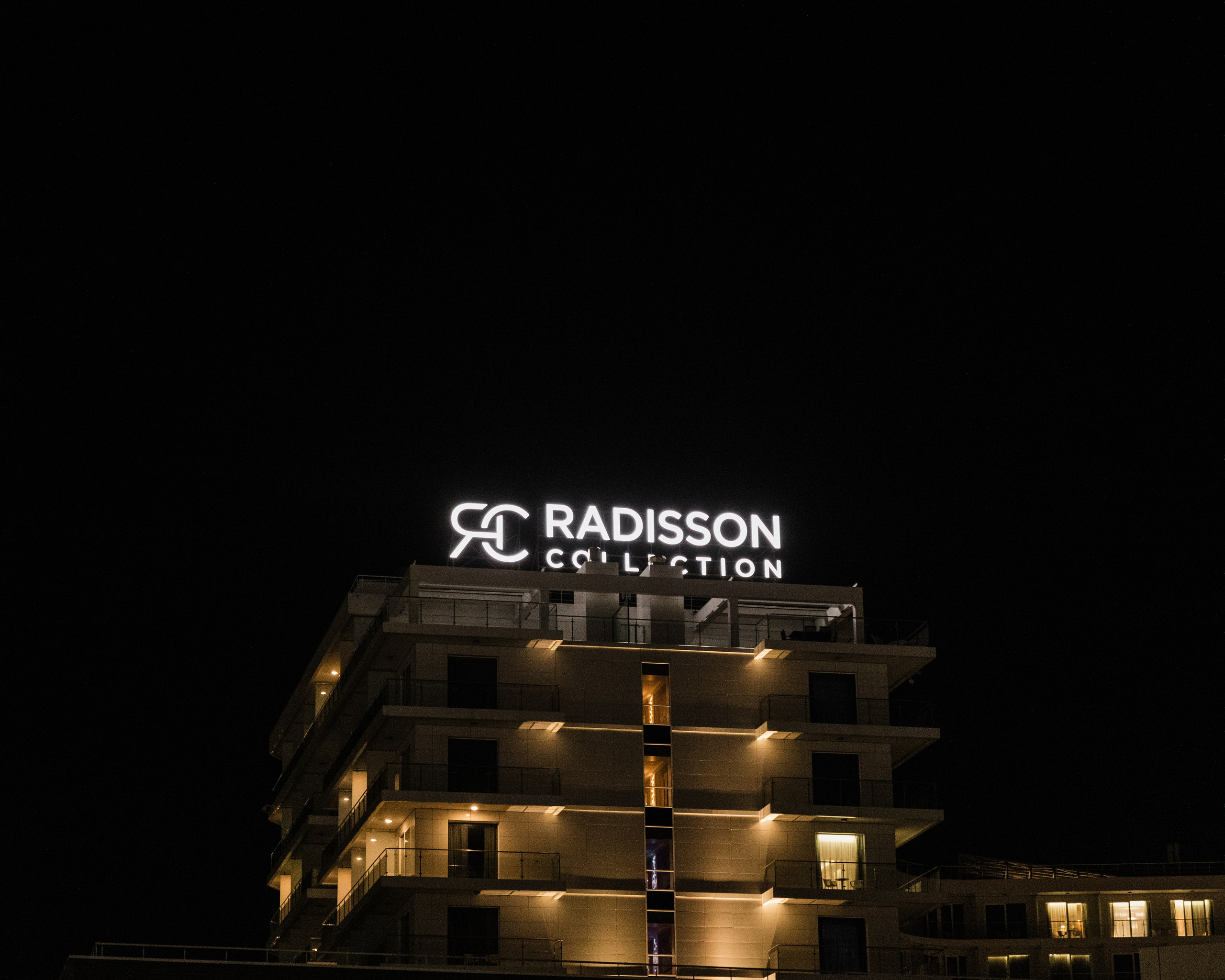 Репортажный фотограф на корпоратив и другие мероприятия. Свадебный и семейный фотограф в Краснодаре Марина Стёпа