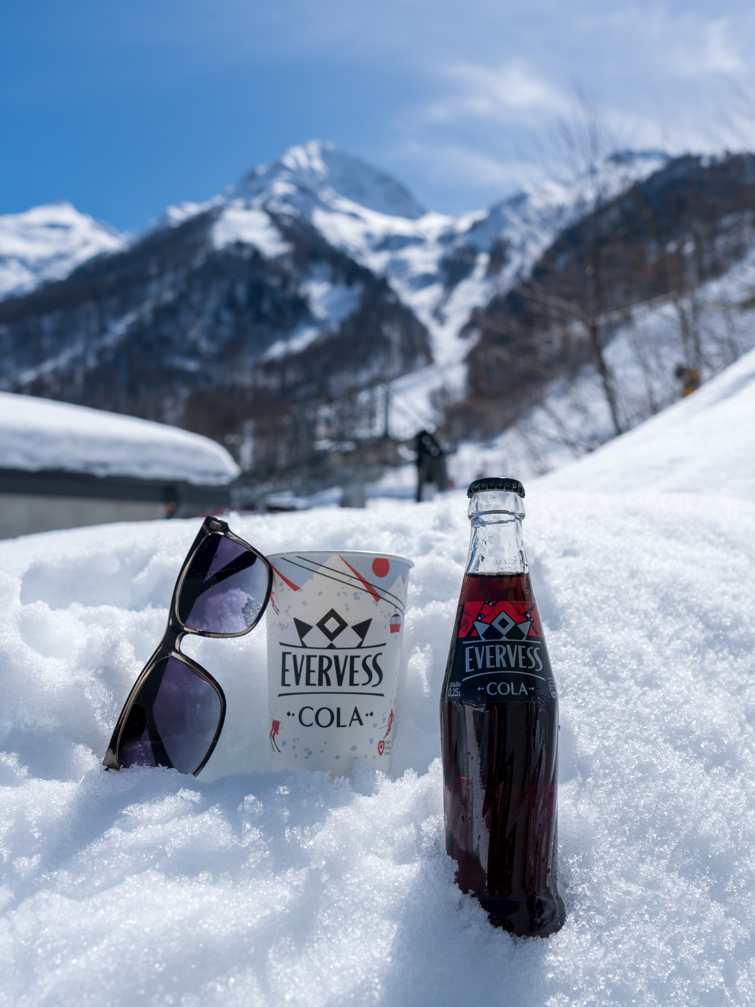 Компания «EVERVESS»: отчет с точек продаж на курортах Красной Поляны. Репортажный фотограф в Красной Поляне и Сочи Павлюченко Екатерина