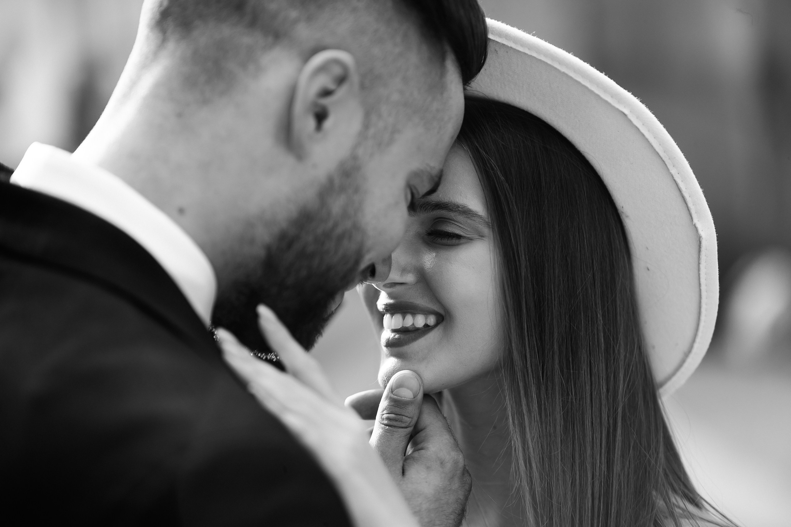 Свадебная фотопрогулка в Барвиха Luxury Village. Свадебный фотограф в Москве