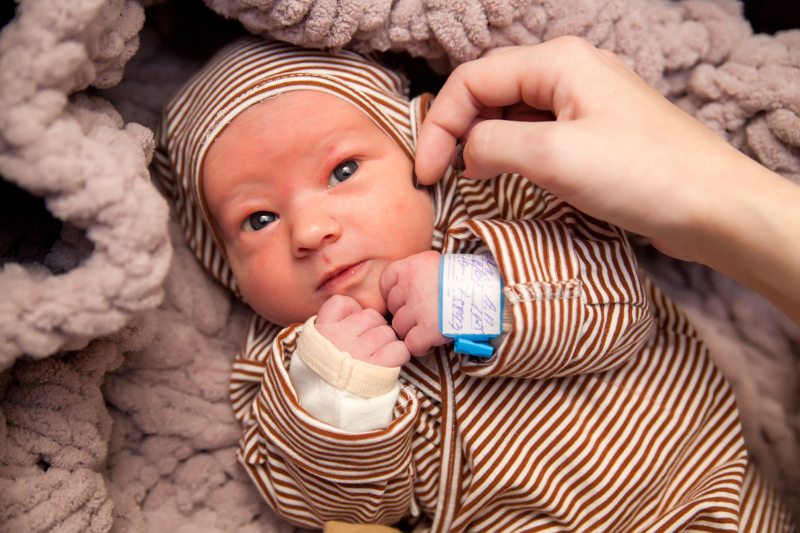 Выписка из роддома. Детский и семейный фотограф в Санкт-Петербурге Анна Сарынина