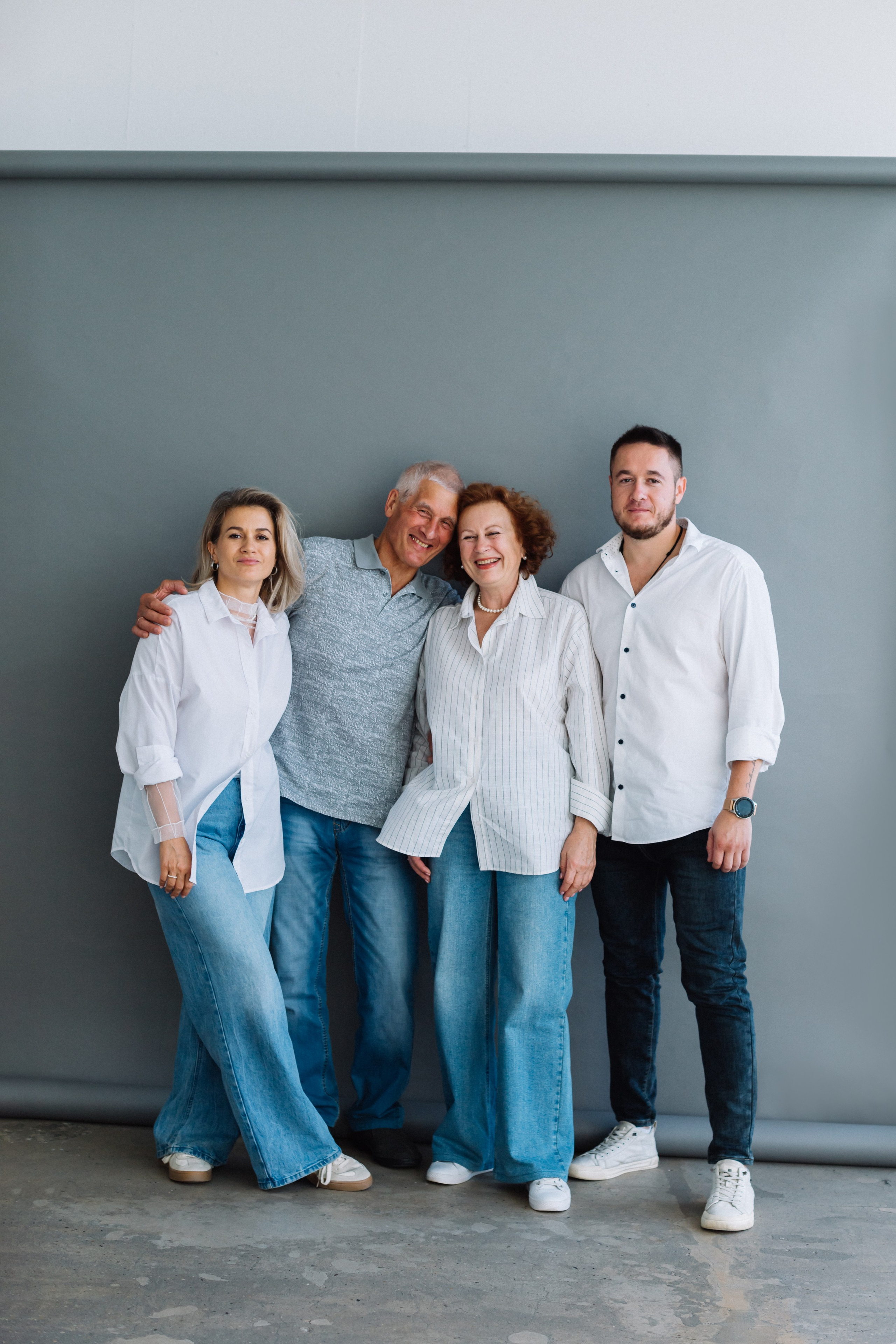 большая семья фотосессия новосибирск фотограф студия семейный детский 