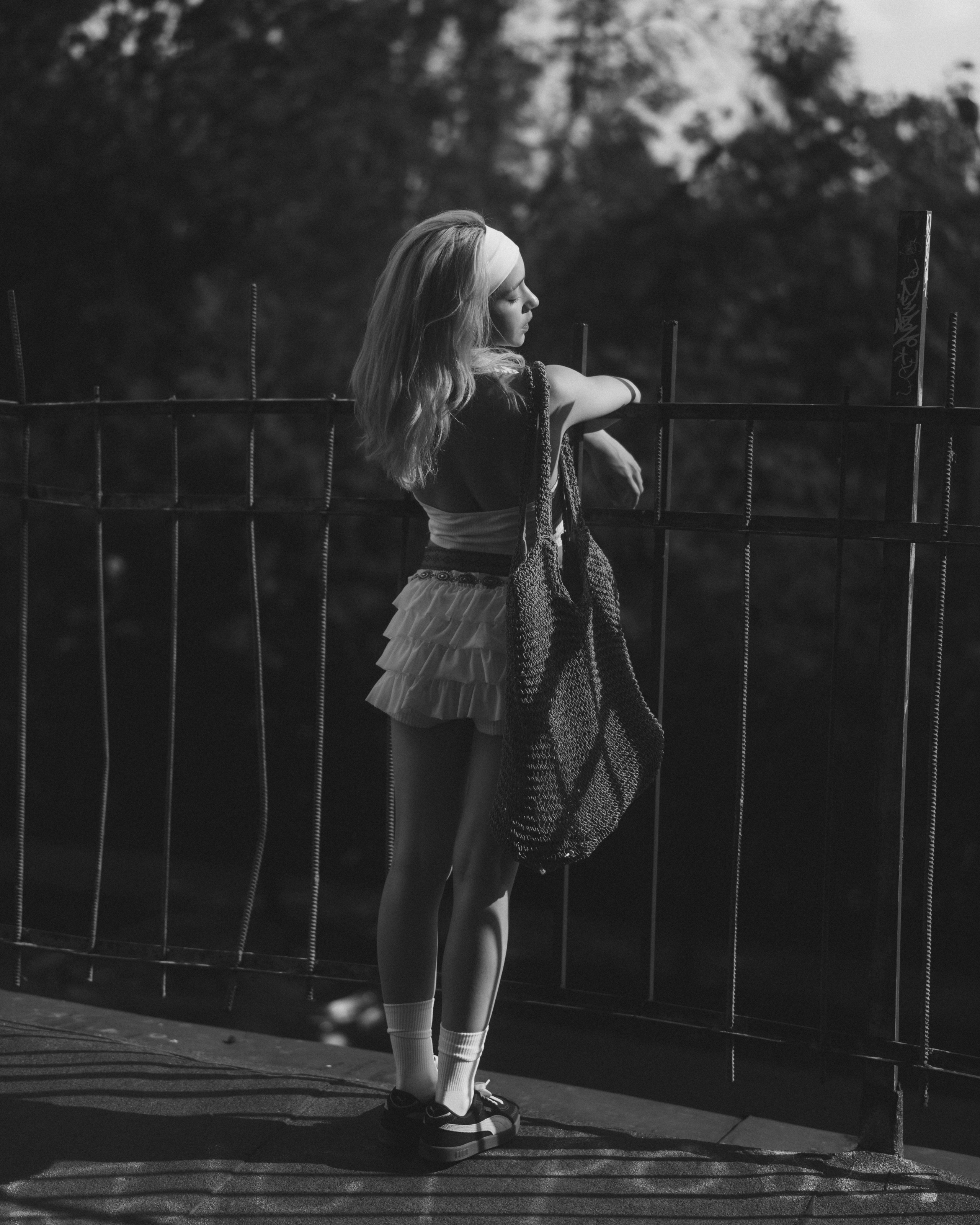 Фотосессия с Аленой около и внутри московского рынка в Казани