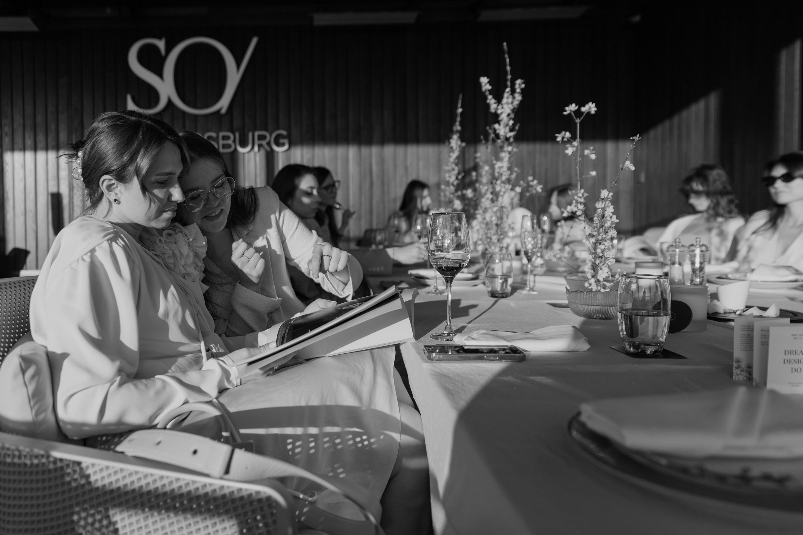 Бранч для невест Grey Chic. Свадебный фотограф Москва Европа Мария Коренчук