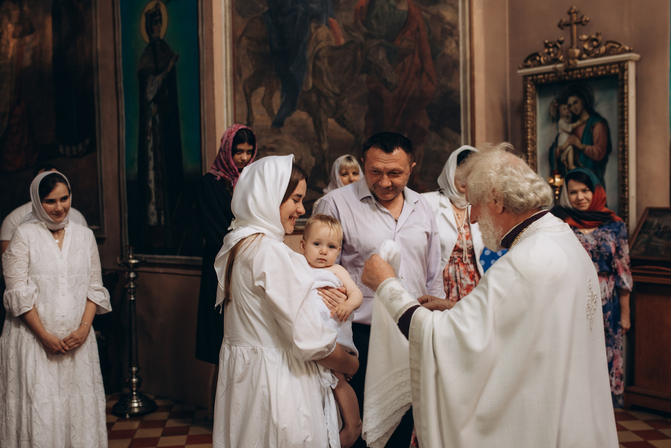 Крещение Христина. Семейный и домашний фотограф в Москве и МО Королева Валерия