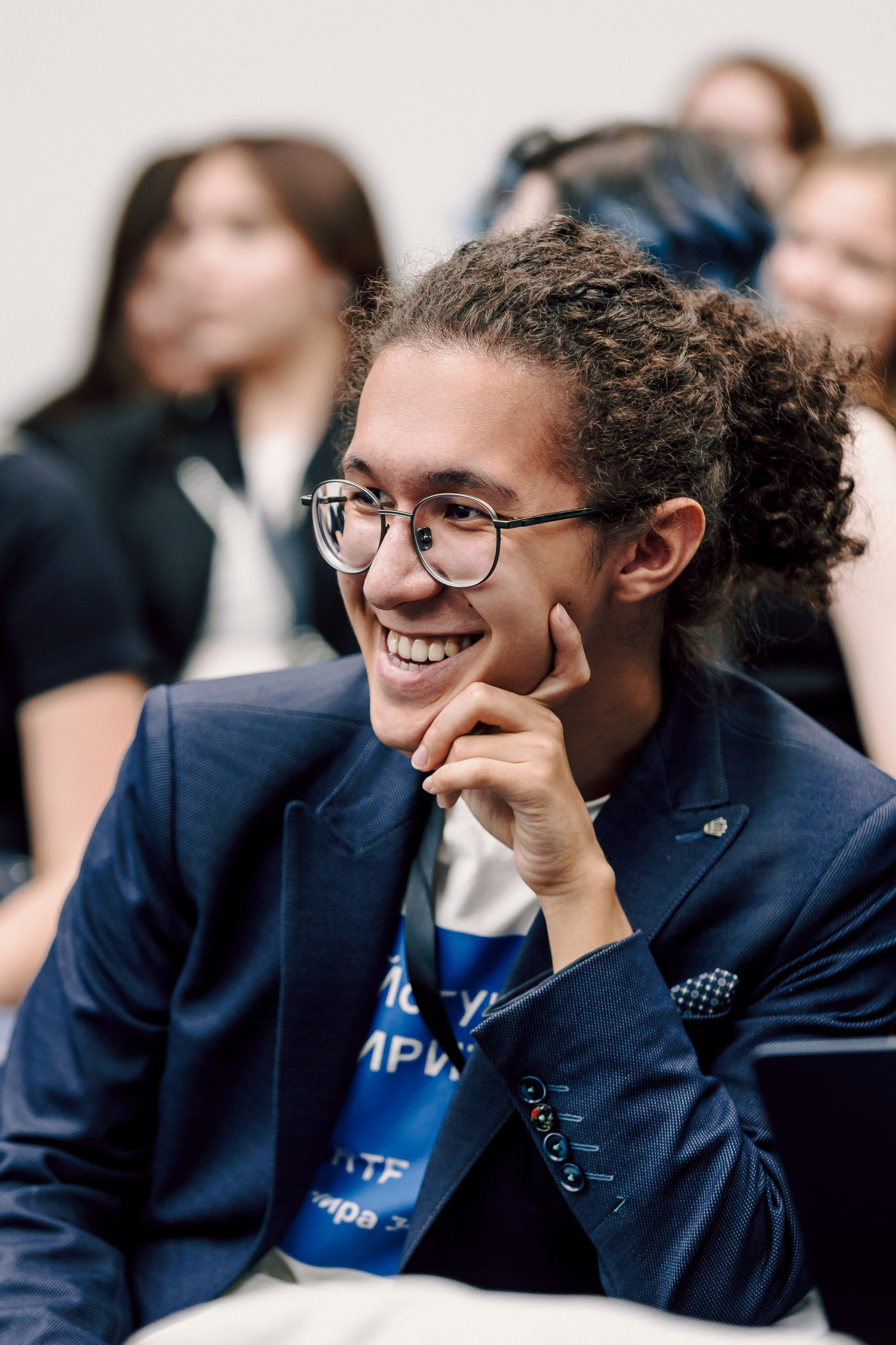 MarHR — Хакатон. Лёшка Варзегов — фотограф