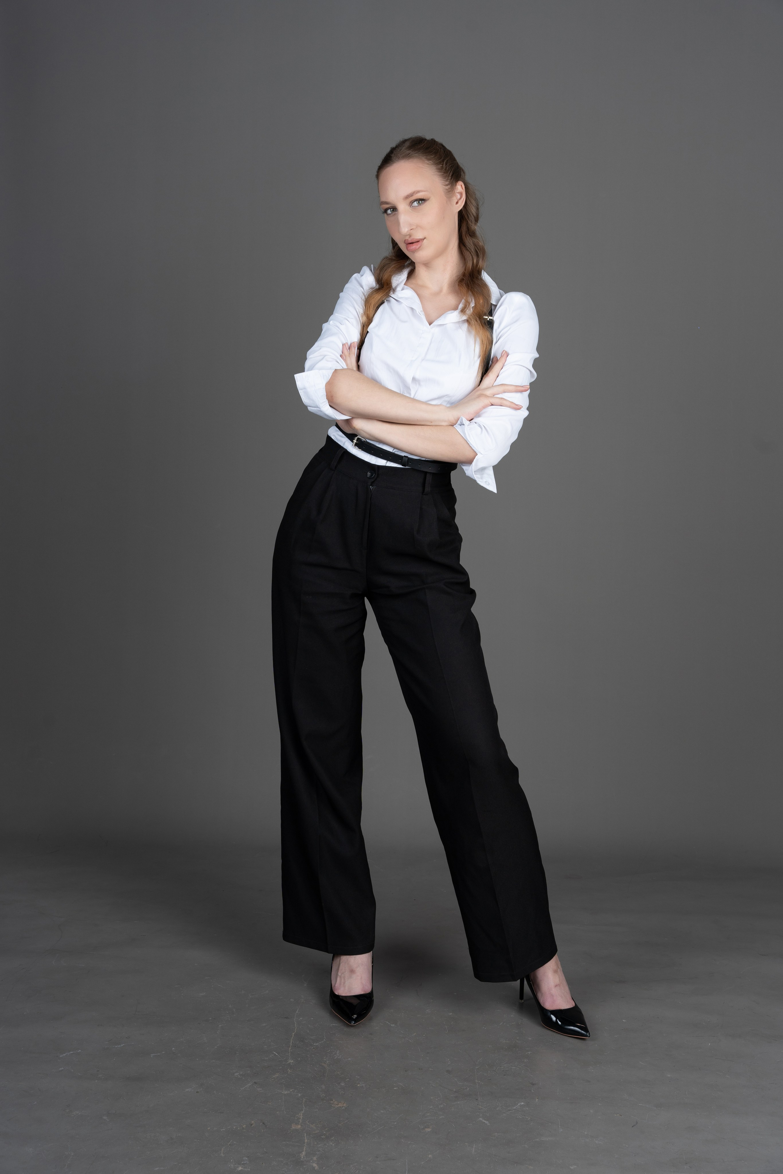 Студийный женский портрет. Тонкая грань между классикой и современностью. Фотограф |Ленинск, Волжский, Волгоград| Наталья Савилова