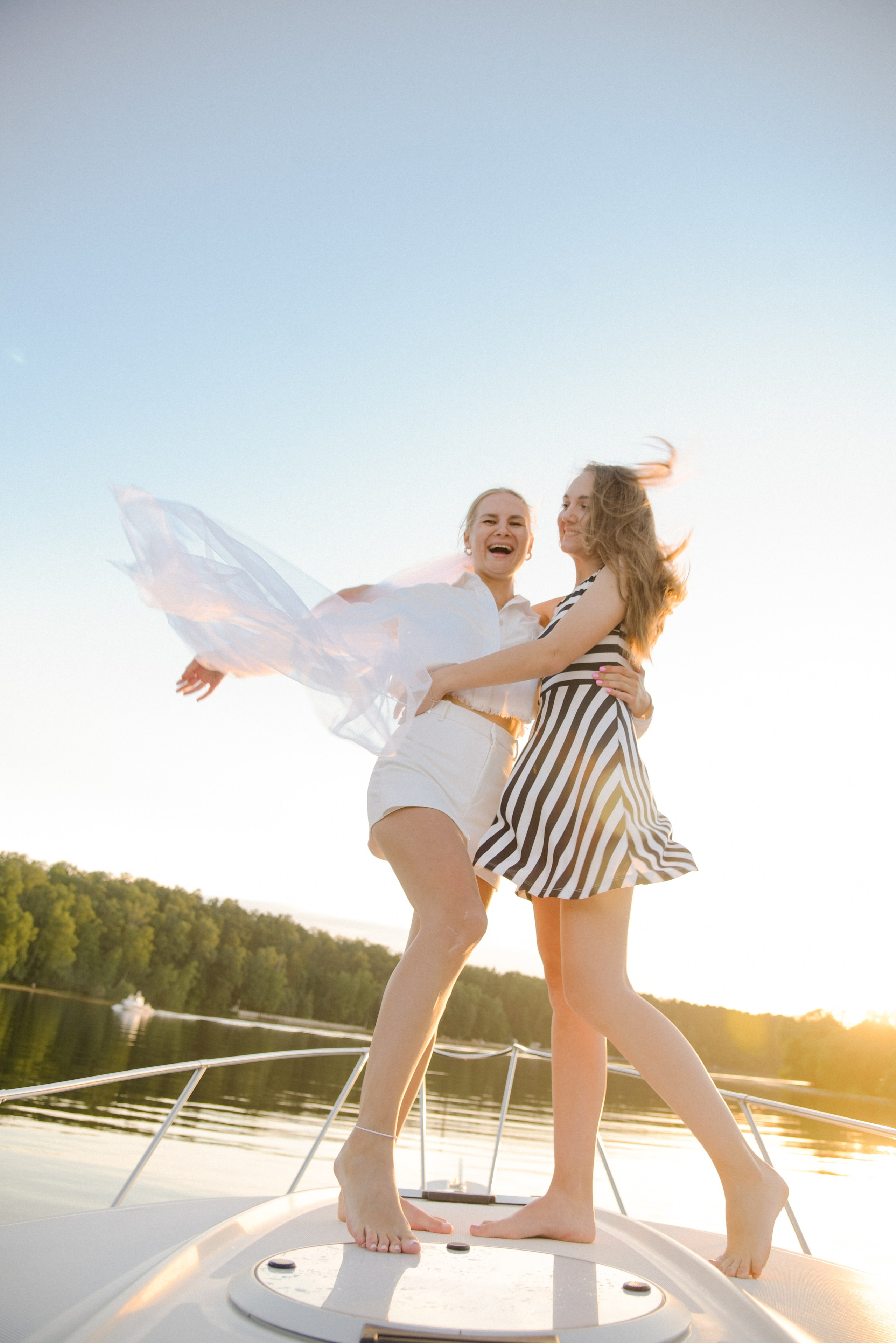 Девичник на яхте. Фотограф Лола Волна, город Москва