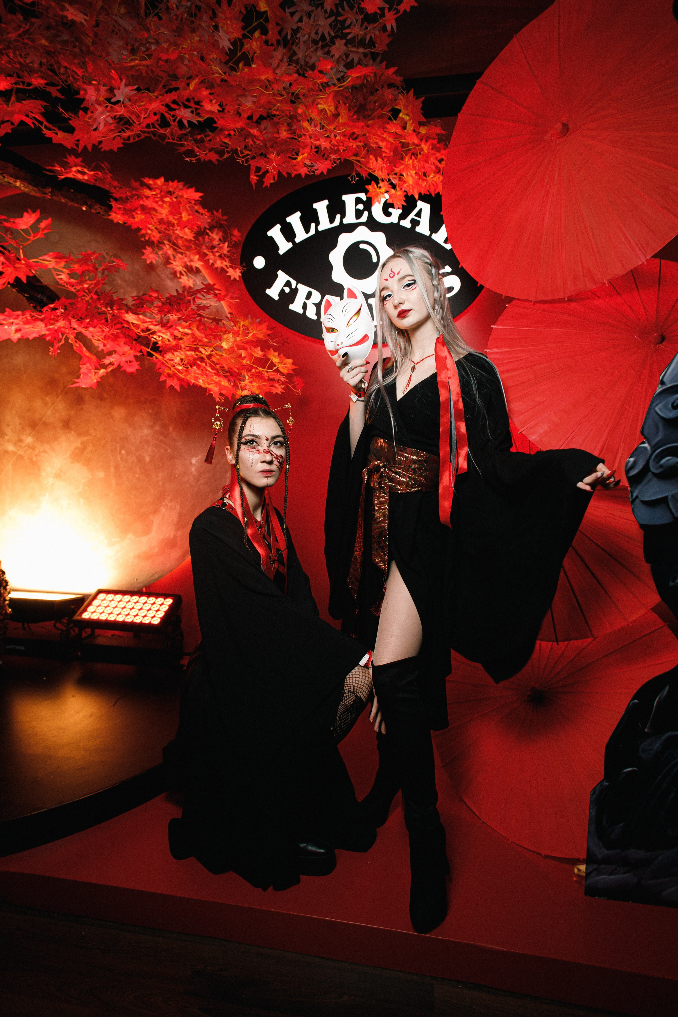 ILLEGAL FRIENDS | ASIA. СВОИ. ФОТООТЧЕТЫ-СОБЫТИЯ-МЕСТА