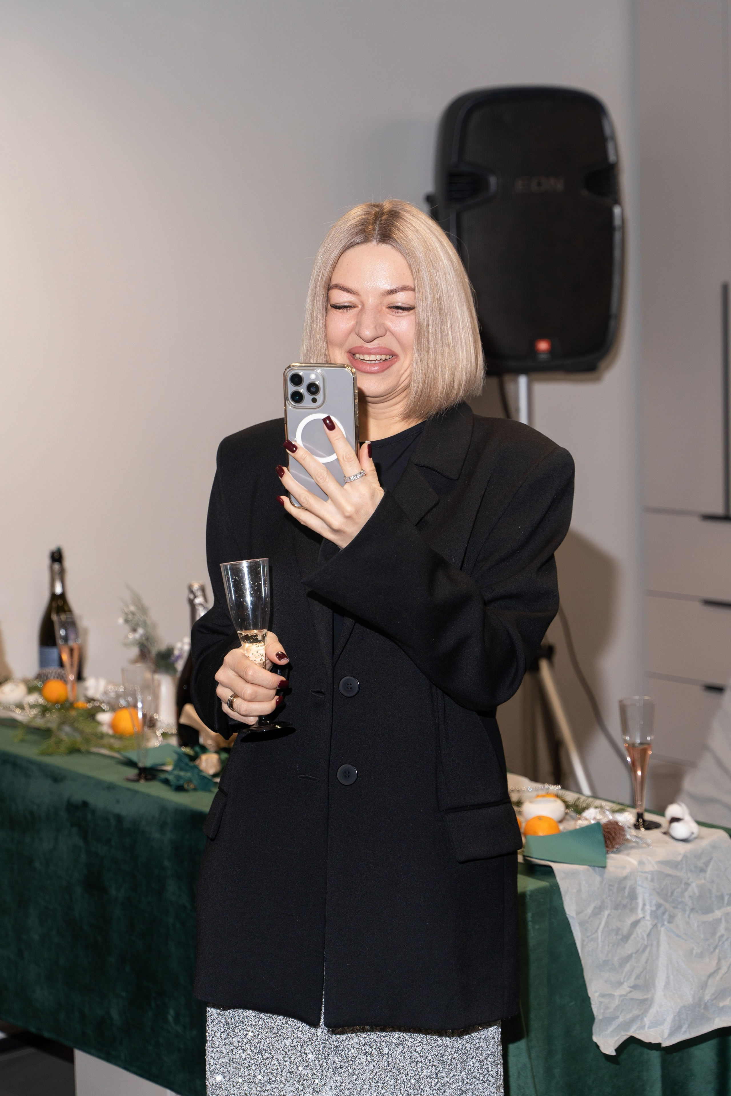 Корпоратив студии маникюра VTOPE. Margosha-ph.ru