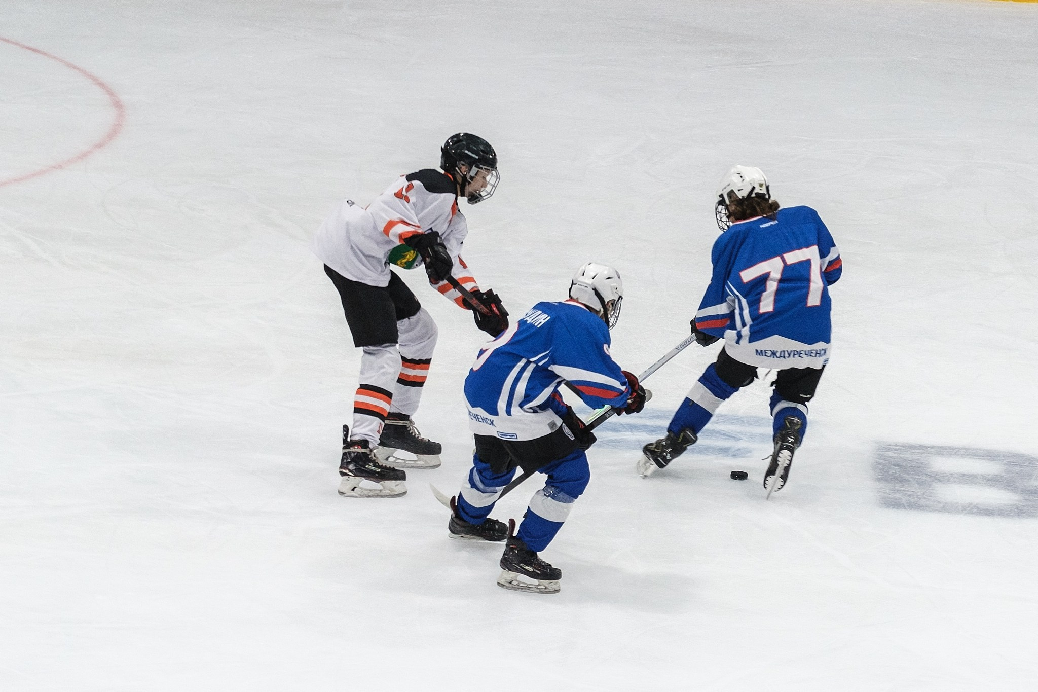 Хоккейный матч Вымпел-2011 (Междуреченск) vs Ермак (Ангарск) — фотограф в Междуреченске Никита Максимов