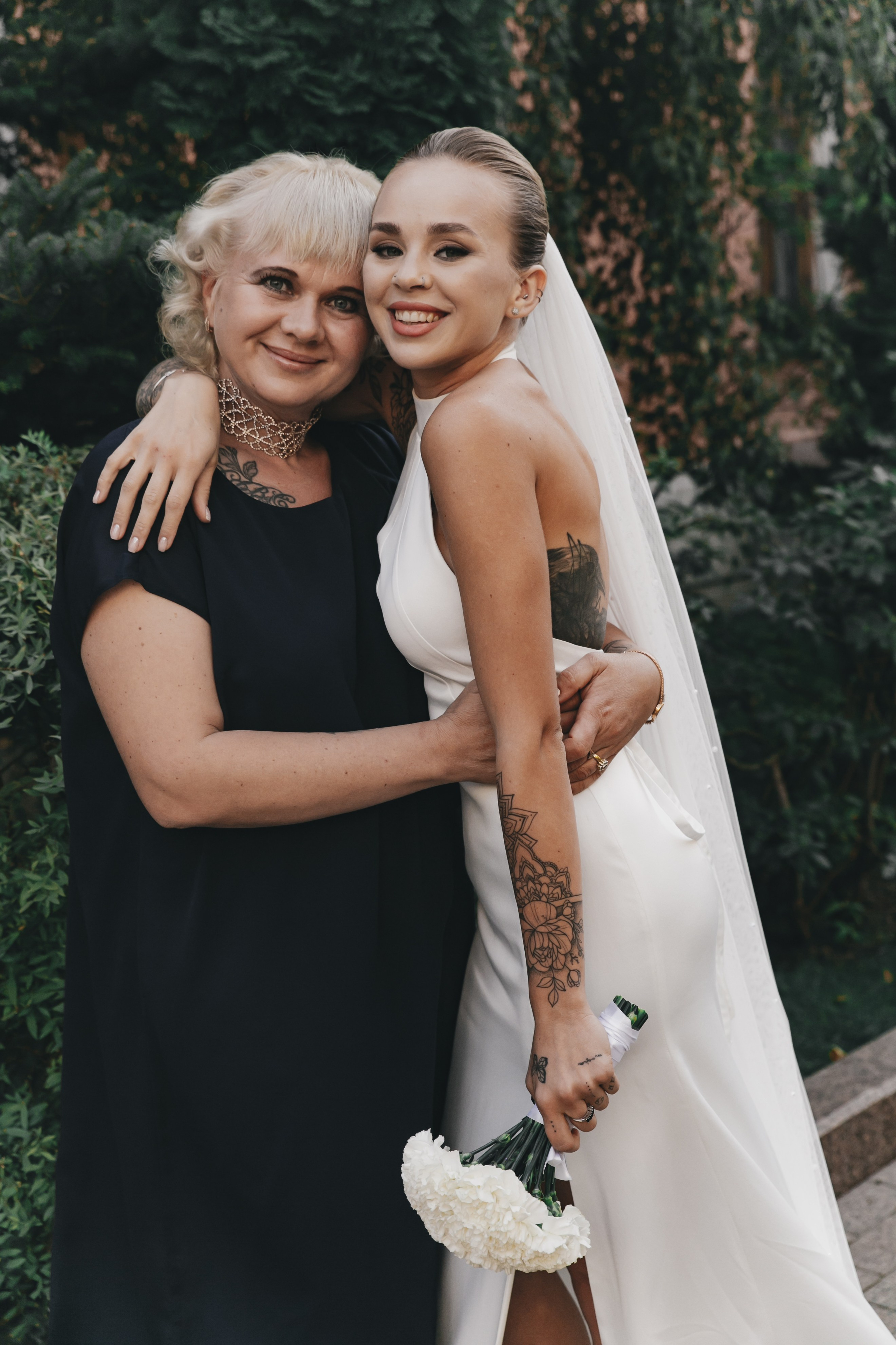 Свадебная съёмка Игорь и Василиса, регистрация гостиница Покровская, Таганский ЗАГС, прогулка ул. Таганская. Фотограф и свадебный фотограф в Москве