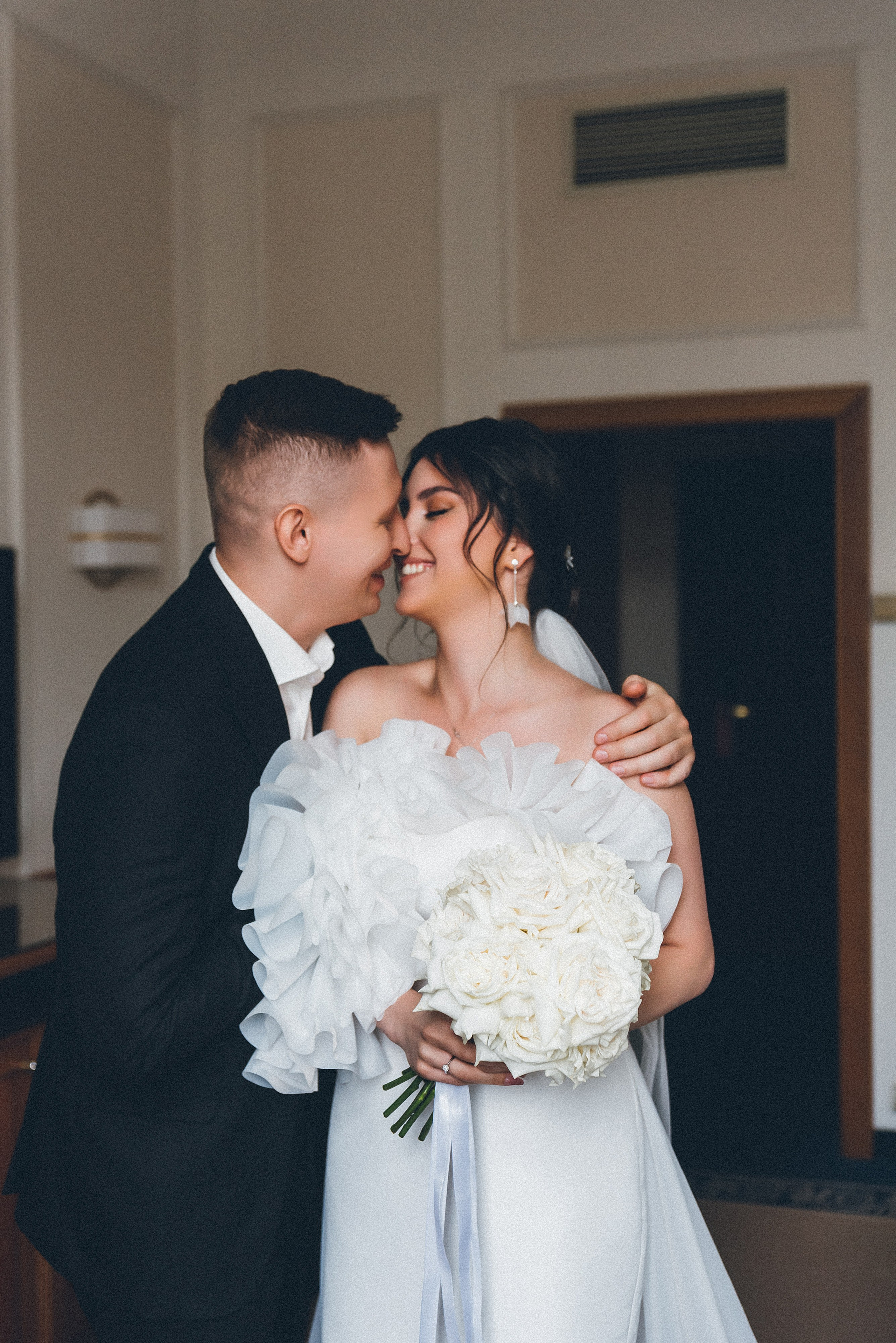 Николай и Яна. Свадебный фотограф в Москве Лиза Бужинская