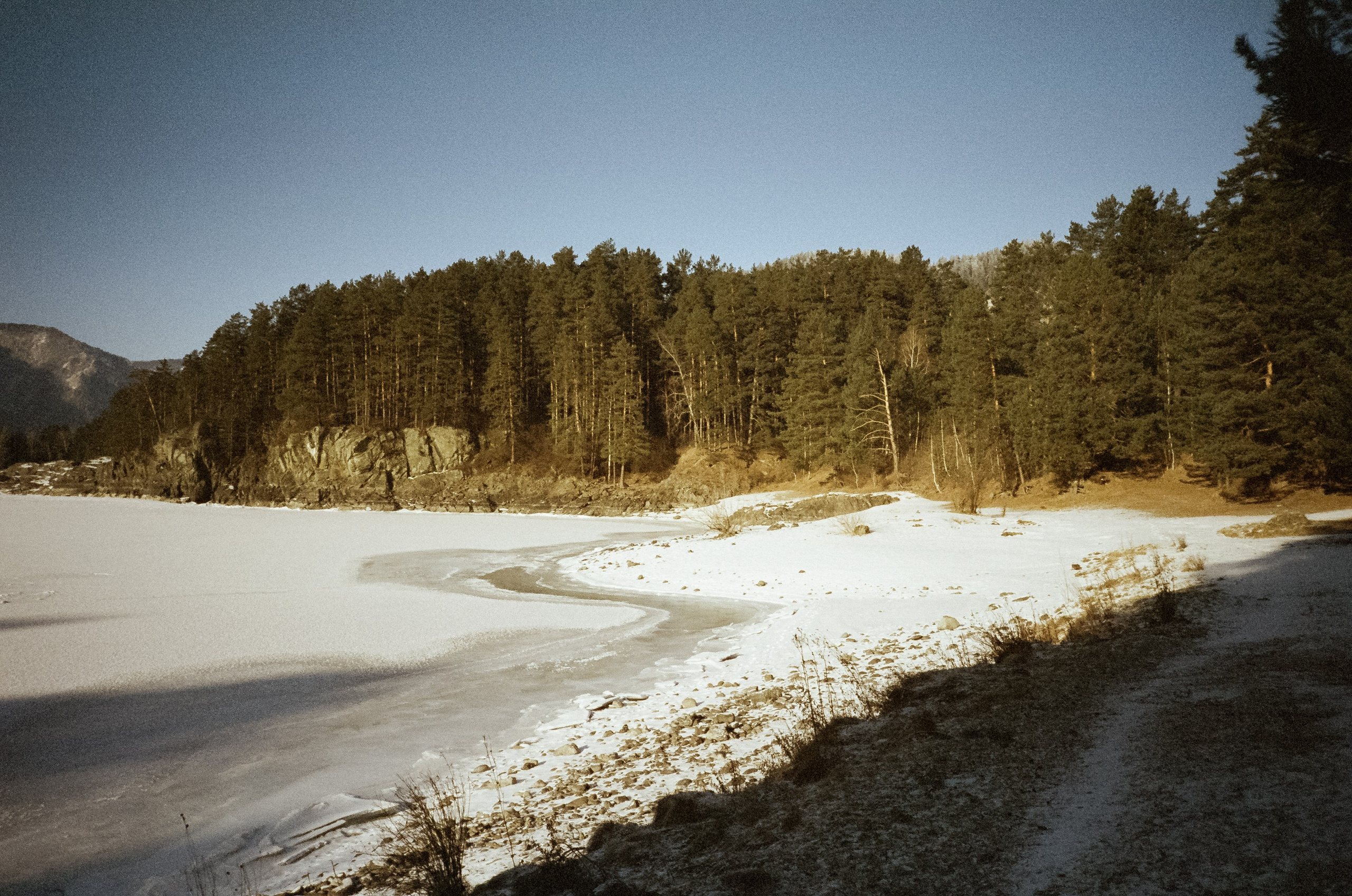Кызыл-Таш. Зимний пляж. Фотограф-документалист Мария Осокина