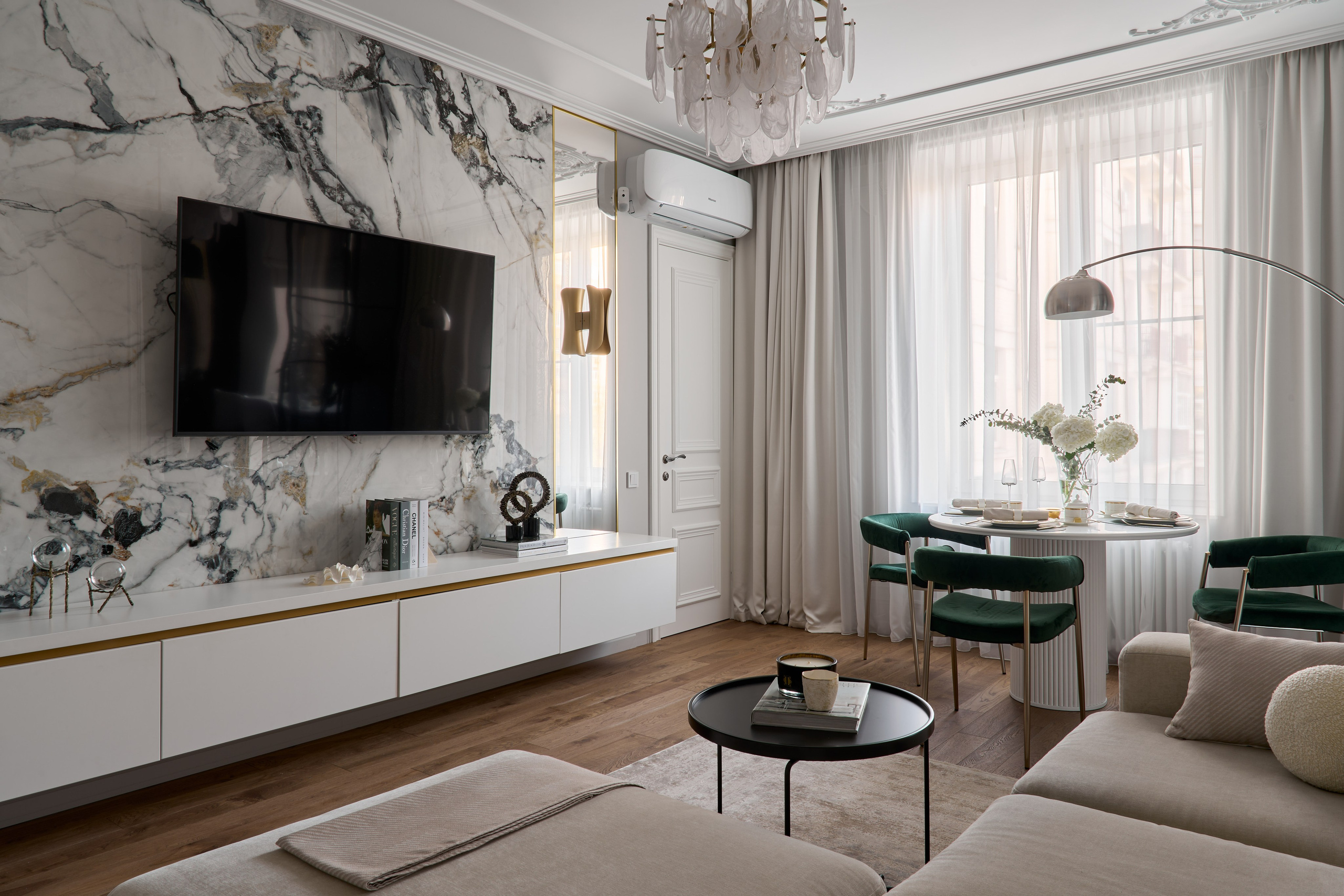 Квартира в историческом центре Москвы, по проекту компании MISIA DEVELOPMENT. Бояршинов Антон Интерьерный фотограф/видеограф Москва