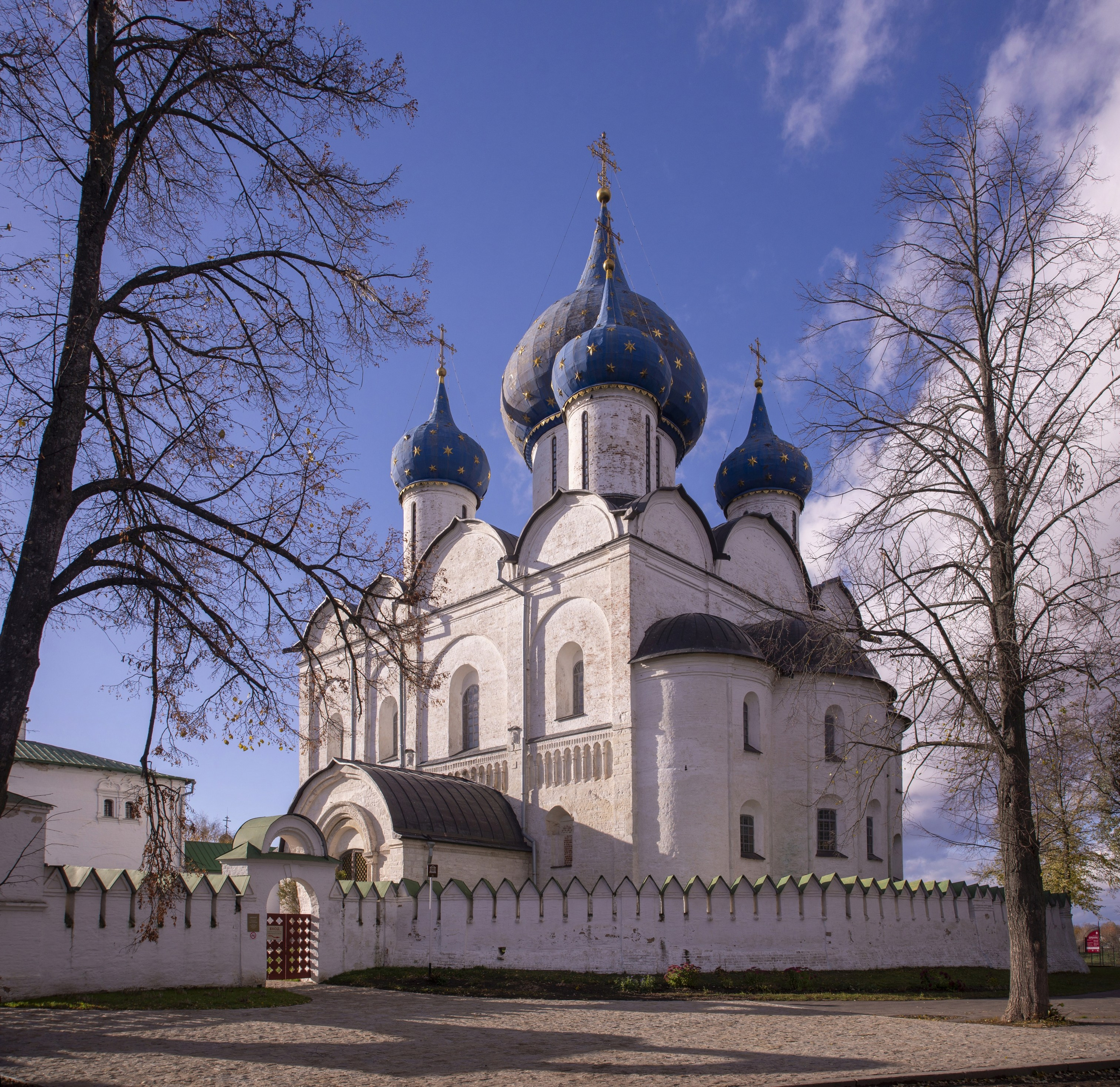 Суздаль. Октябрь 2023. Игорь Жучков. Россия увиденная глазами путешествующего фотографа