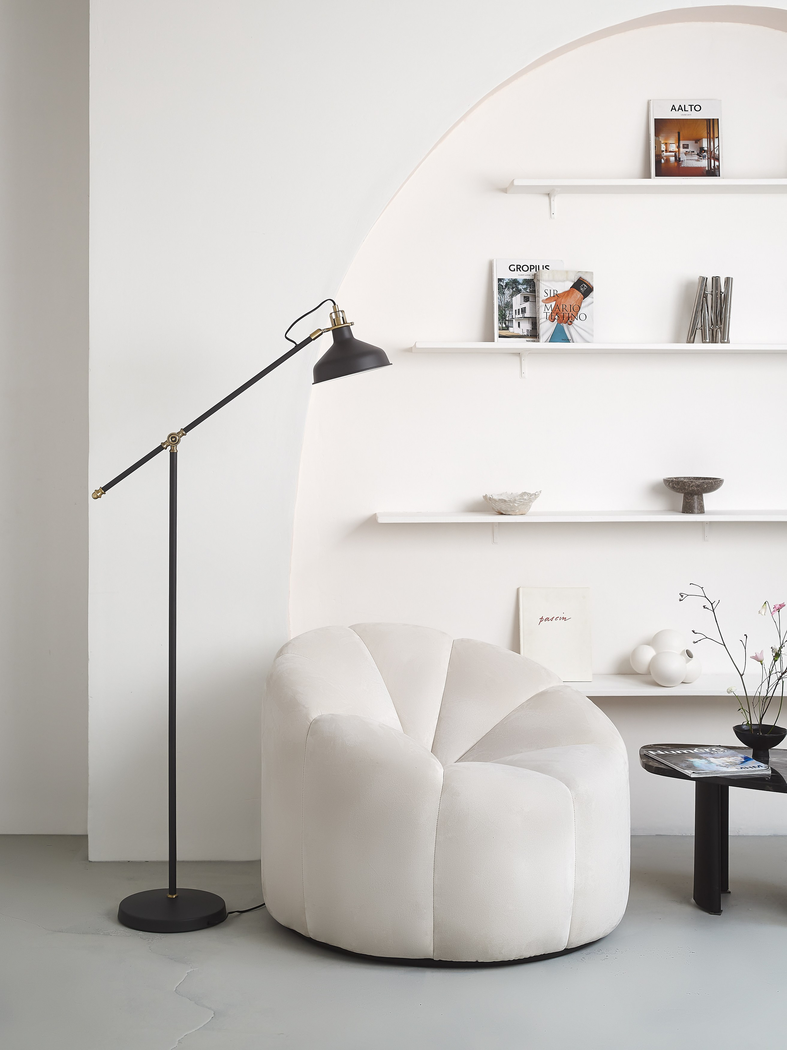 Мебель и декор для дома. Предметный фотограф, инфографика и видео в Санкт-Петербурге